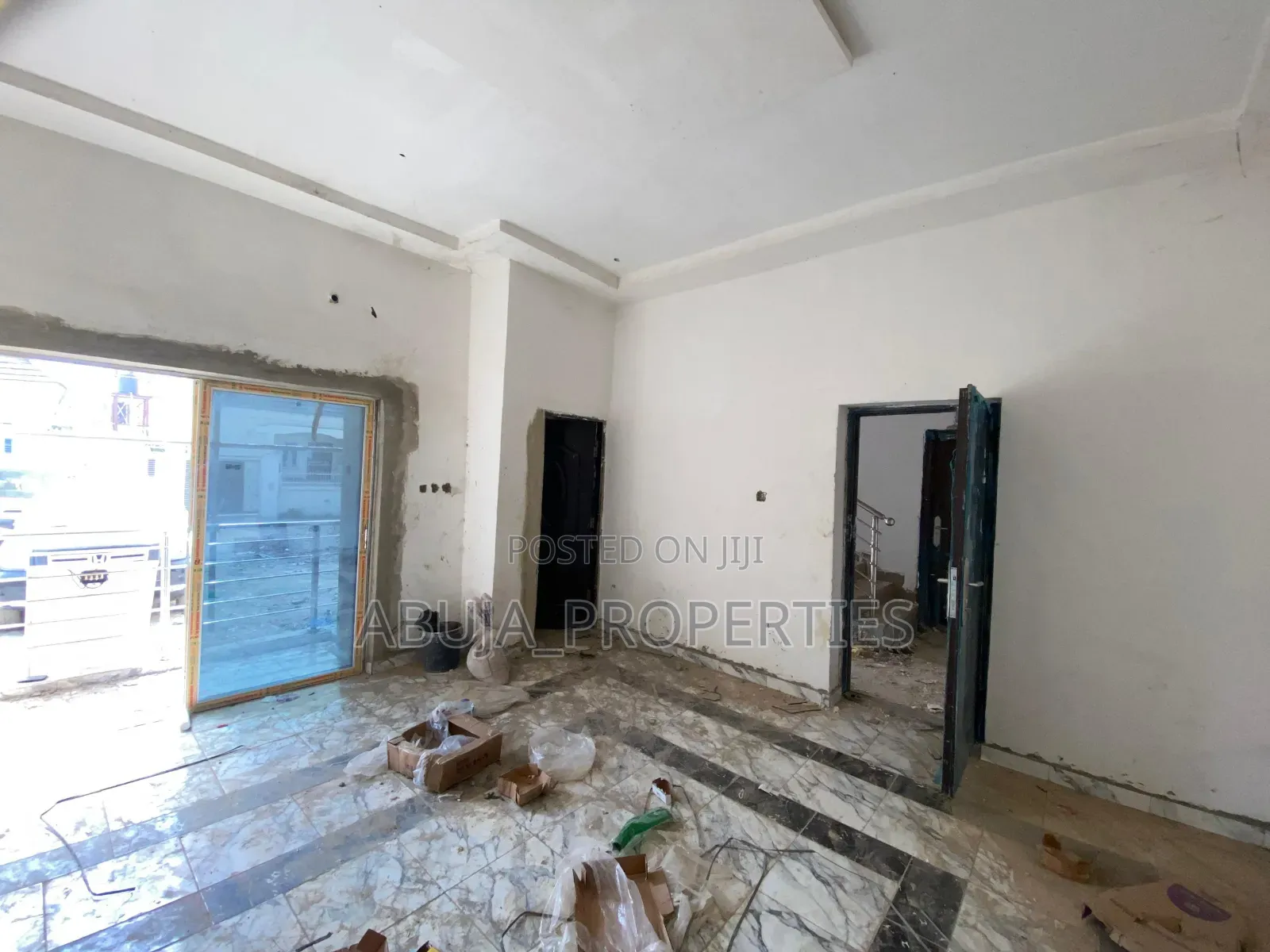 2bdrm Block of Flats in In A Lovely And, Apo District for sale in Apo District