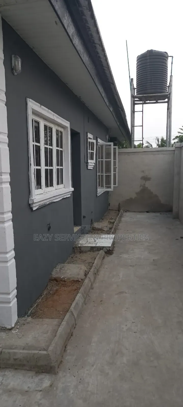 3bdrm Block of Flats in Gated And Secured, Ajah for sale in Ajah
