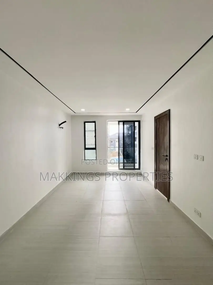 2bdrm Apartment in Lekki Phase 1 for rent in Lekki Phase 1