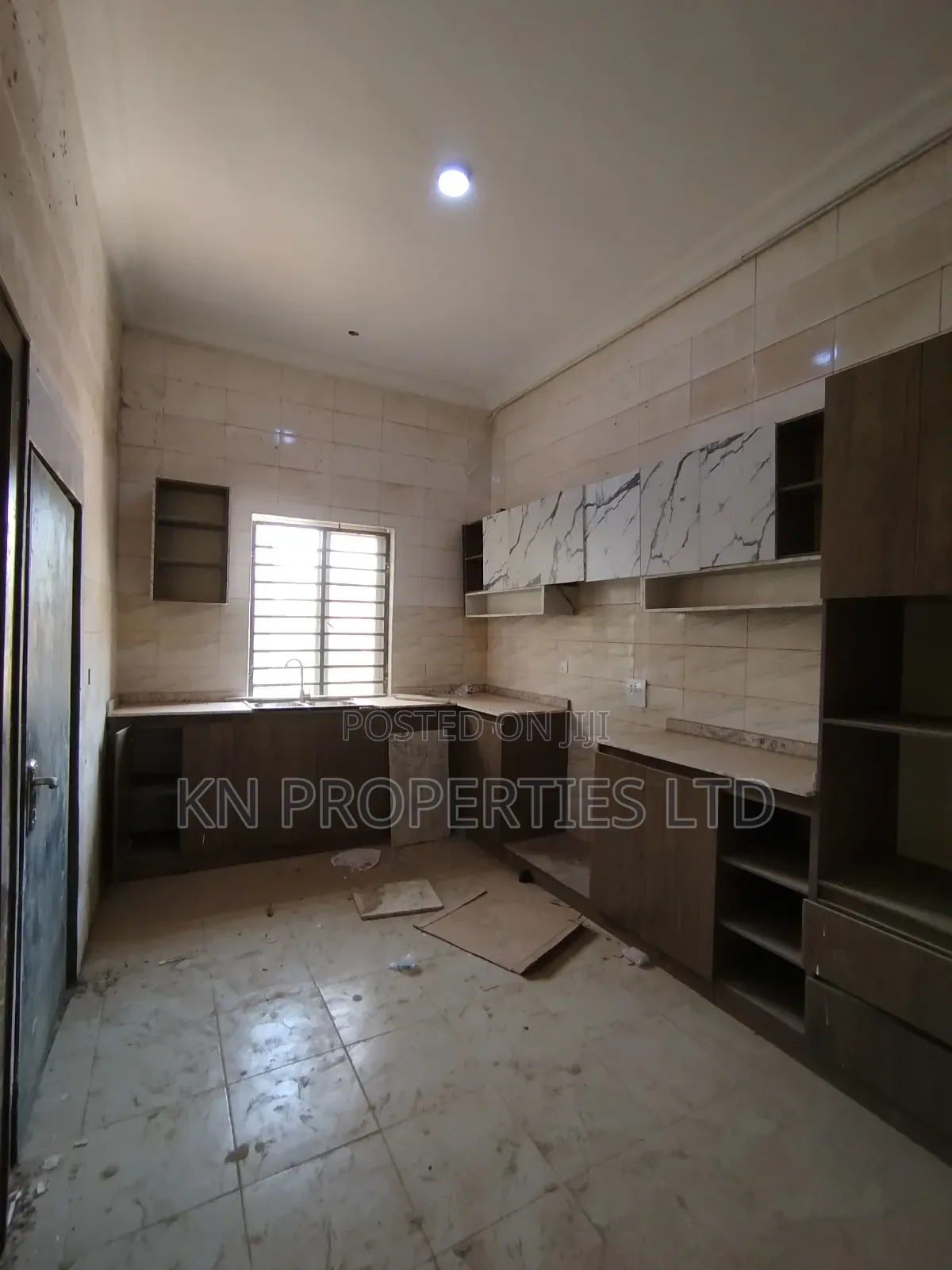 7bdrm Townhouse / Terrace in Asokoro Extension for rent in Asokoro