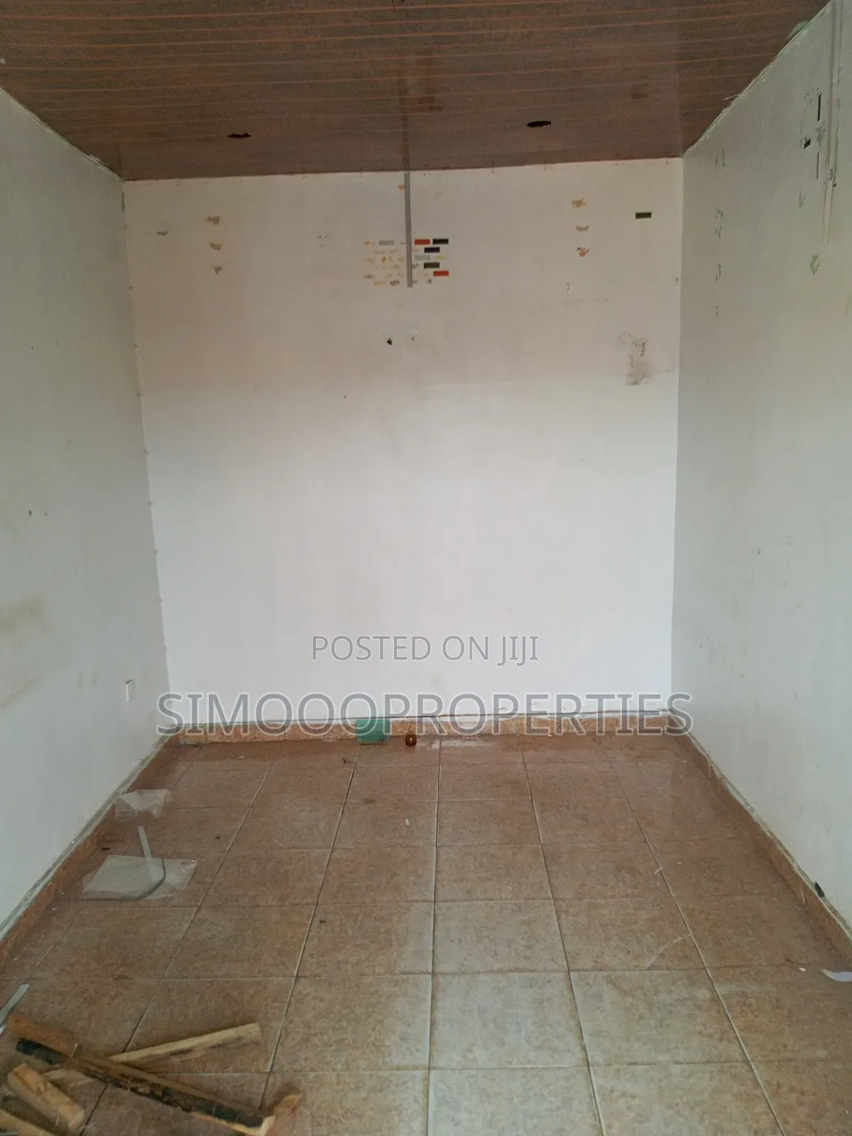 A Very Standard Shop for Rent at Lakowe School Gate Bus Stop in Lakowe