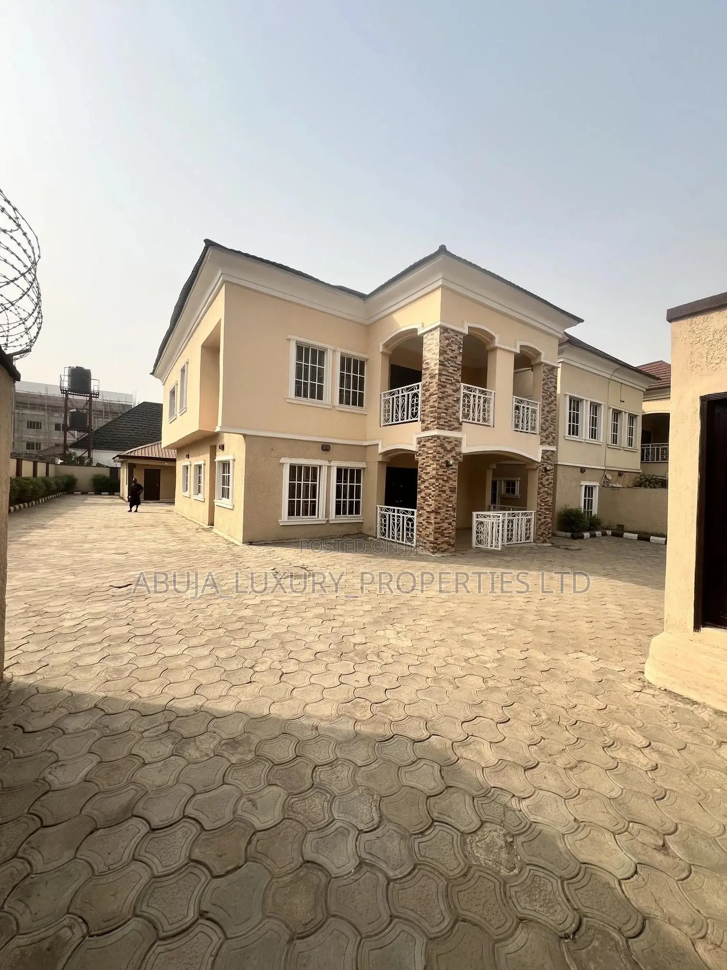 5bdrm Duplex in Gwarimpa Estate, Gwarinpa for rent in Gwarinpa