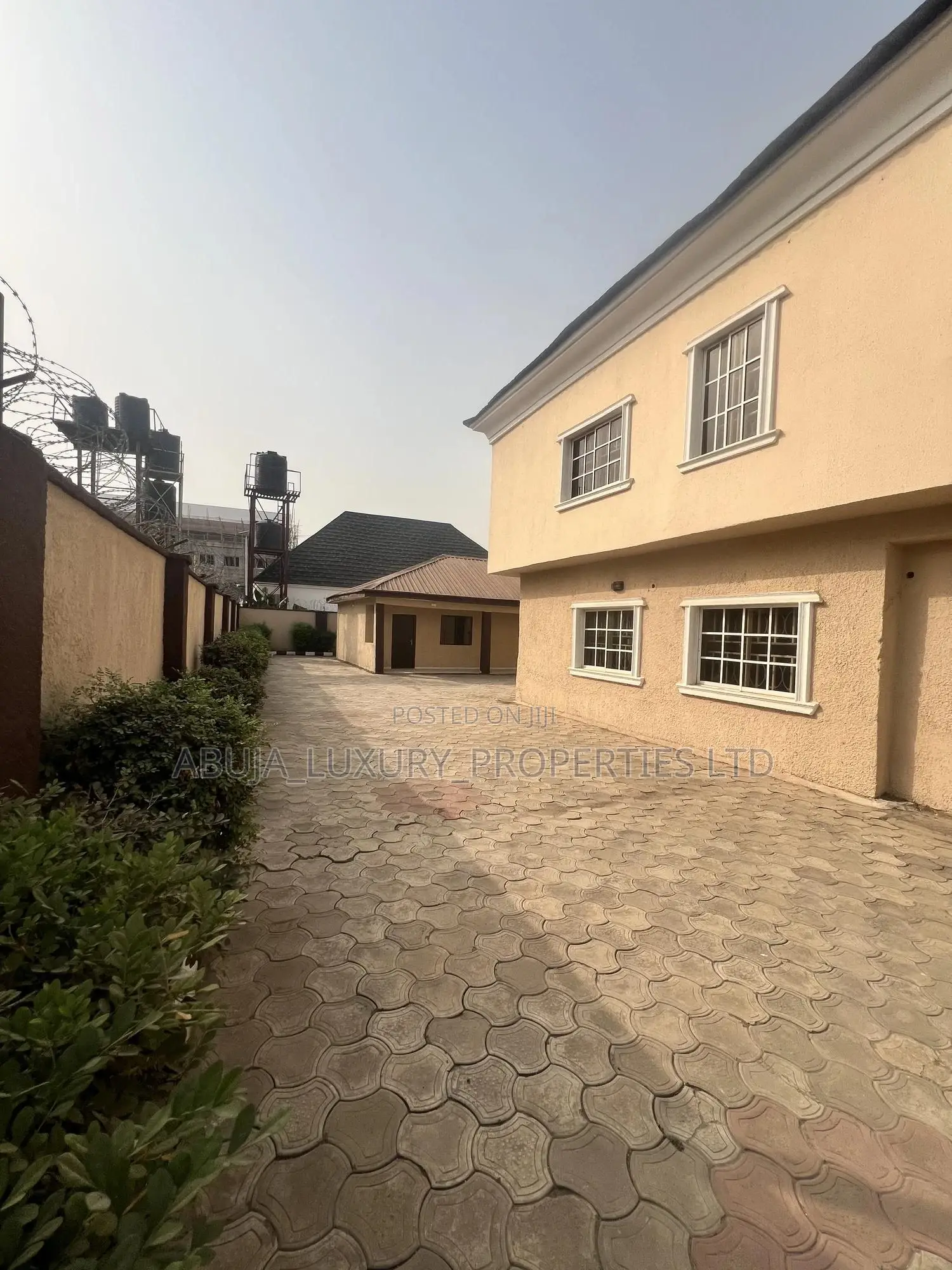 5bdrm Duplex in Gwarimpa Estate, Gwarinpa for rent in Gwarinpa