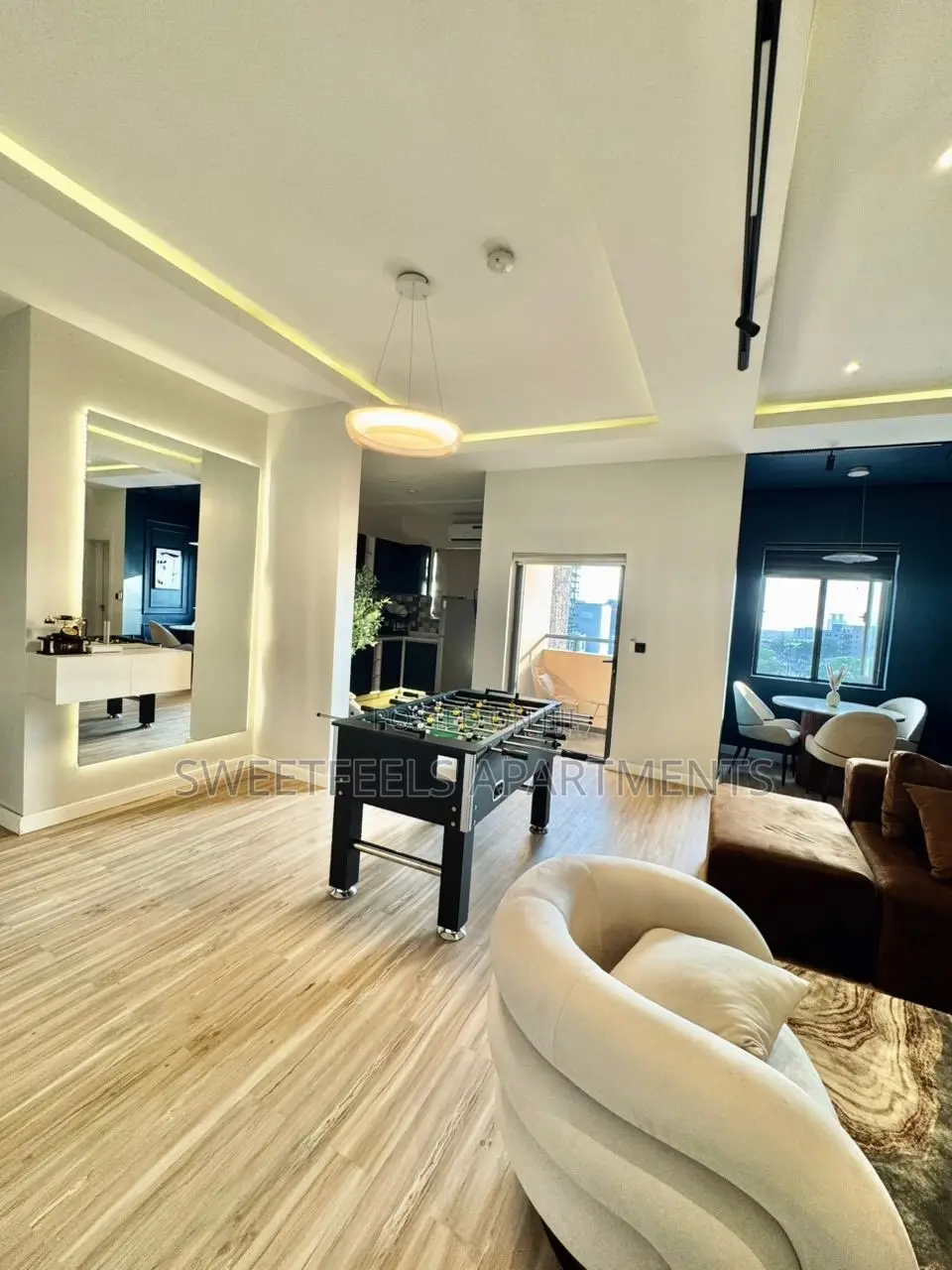 Luxury 2 Bedroom Apartment on the 5th Floor With City View in Victoria Island Extension
