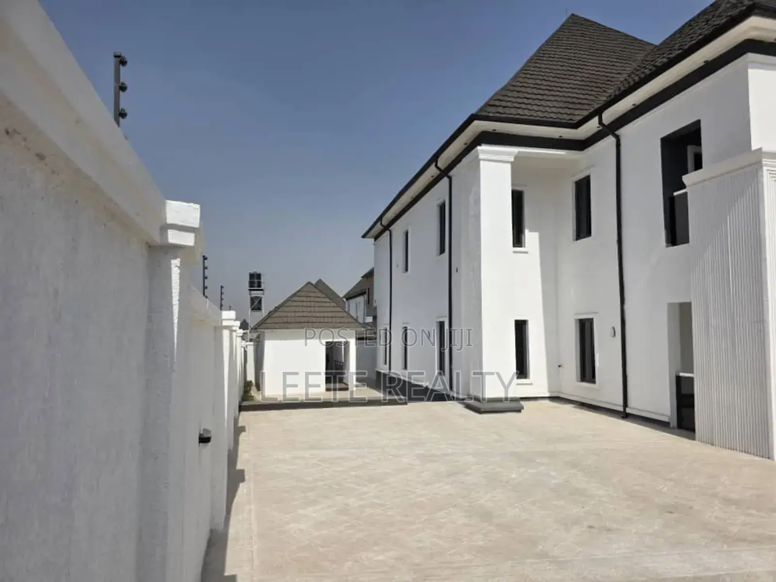 6bdrm Duplex in Lokogoma for sale in Lokogoma