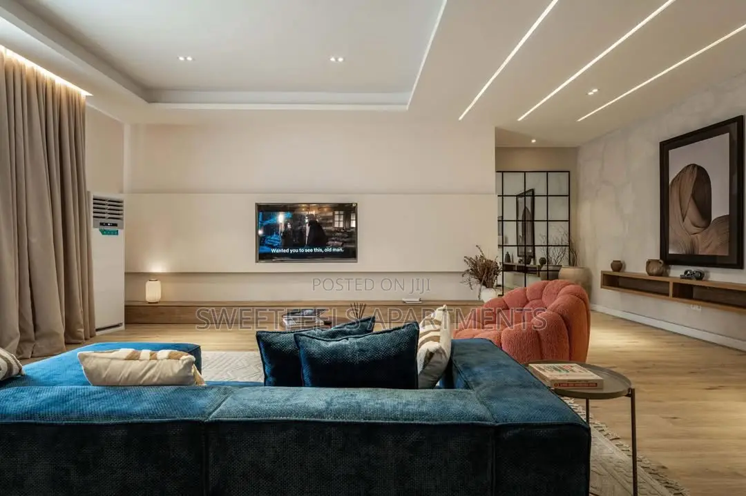 Stylish 2 Bedroom Apartment With Swimming Pool in Lekki Expressway