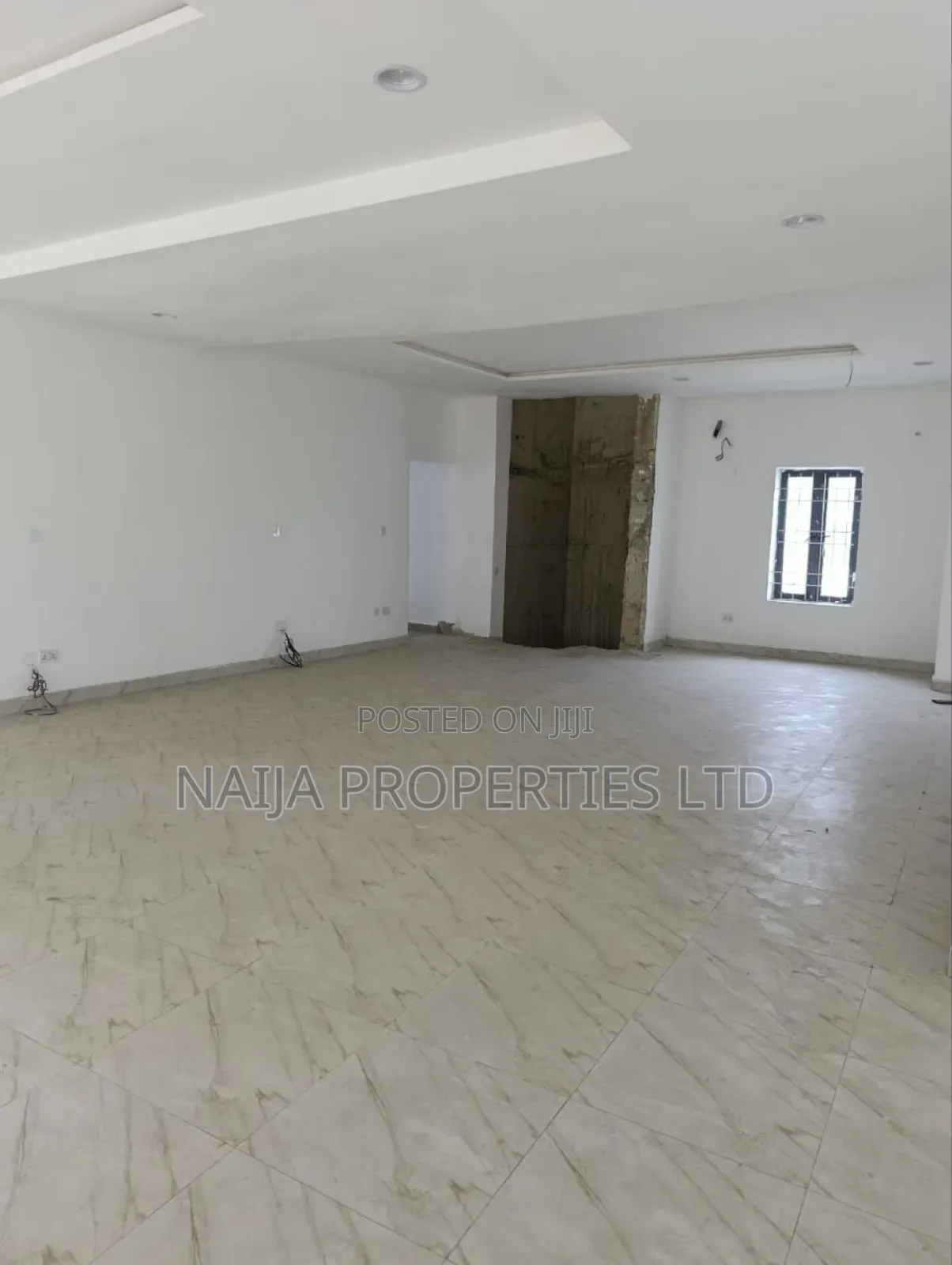 220sqm Office Space at Chevron, Lekki for Rent in Lekki