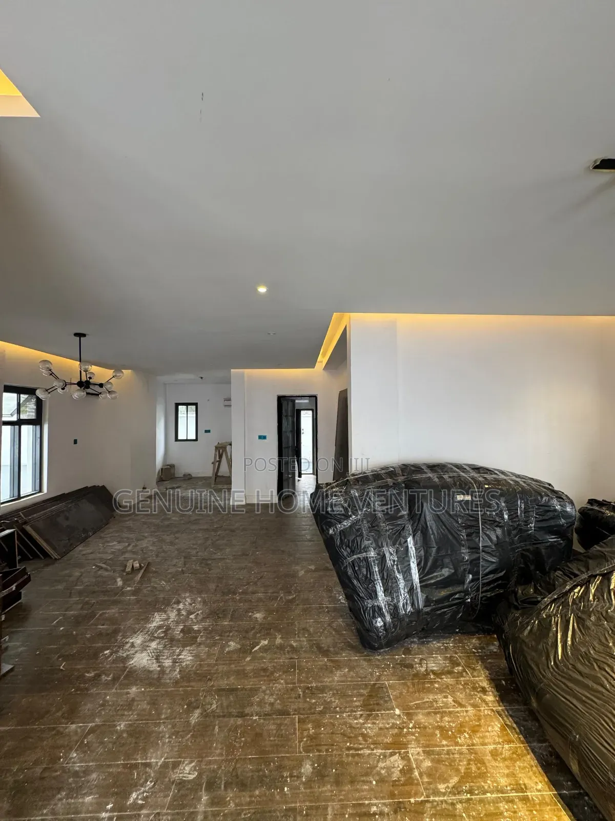 4bdrm Duplex in Banana Island for sale in Banana Island
