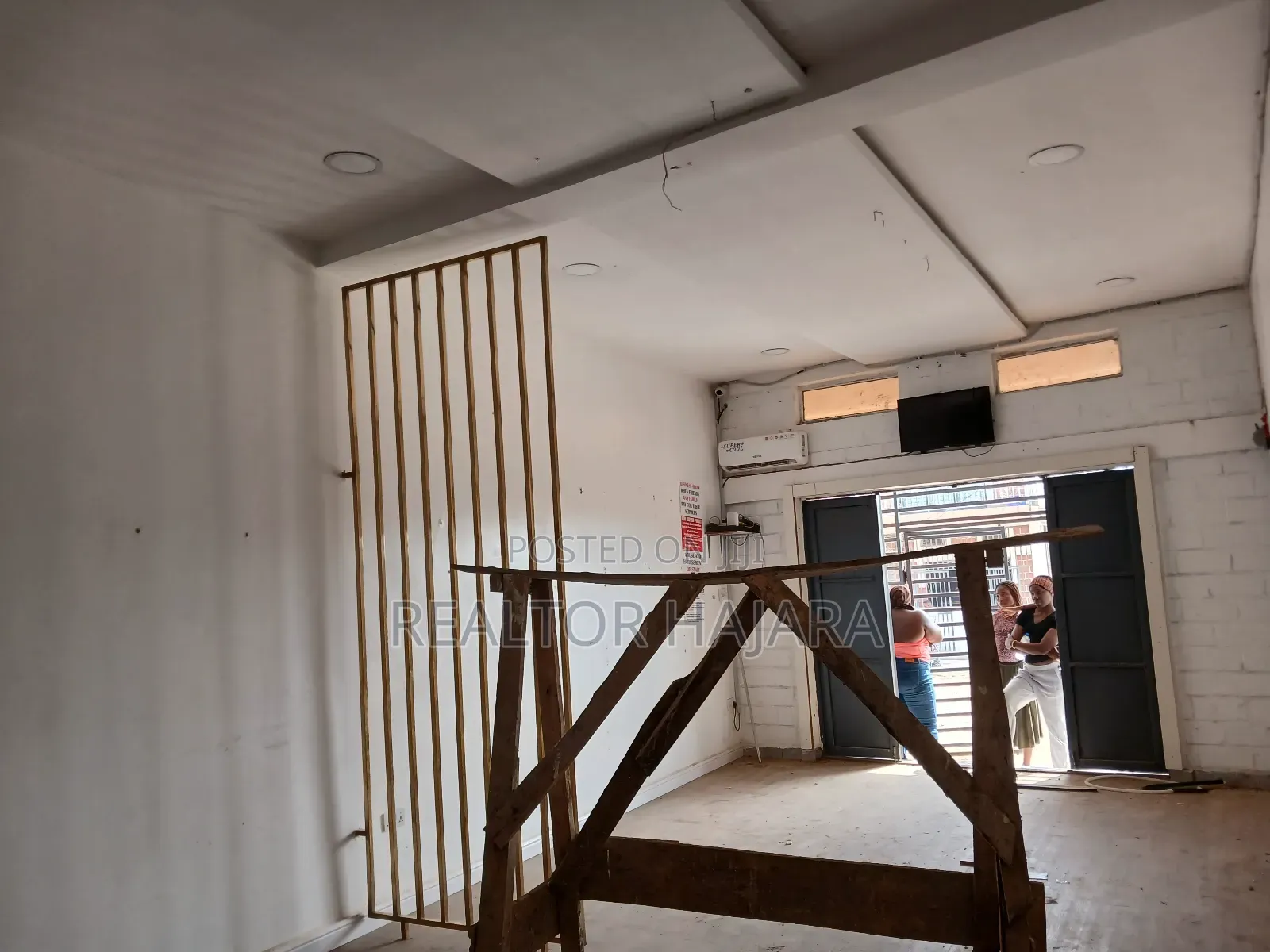 Shop Available for Rent at Fo1 Kuwba in Kubwa
