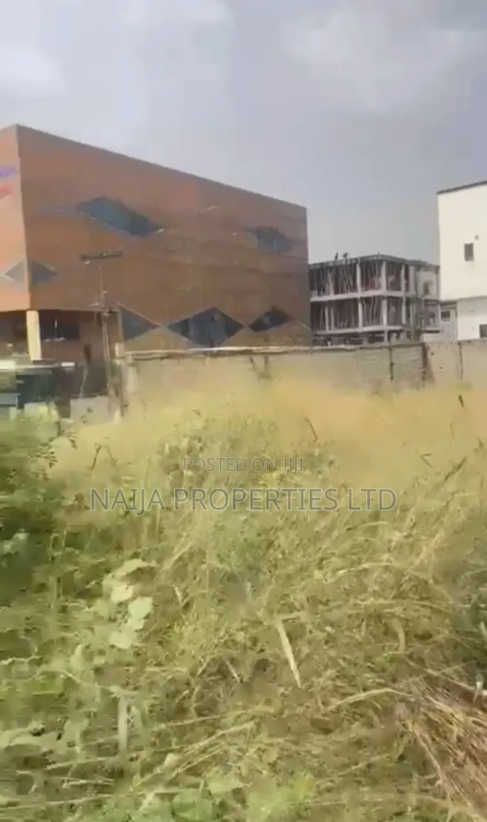 1500sqm Directly on the Lekki-Epe Express Way at Ikota, Lekki for Sale in Lekki