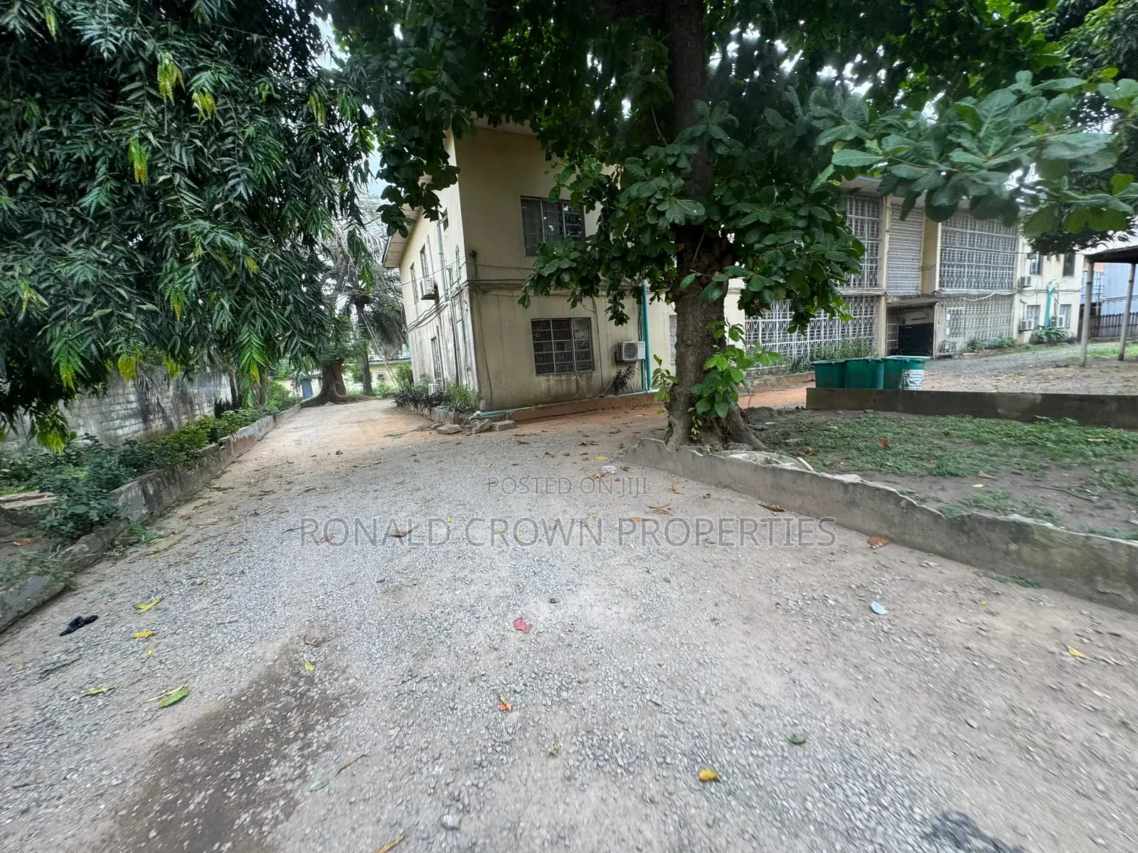1000 SQM of Land With Demolishable Building in Ikeja GRA