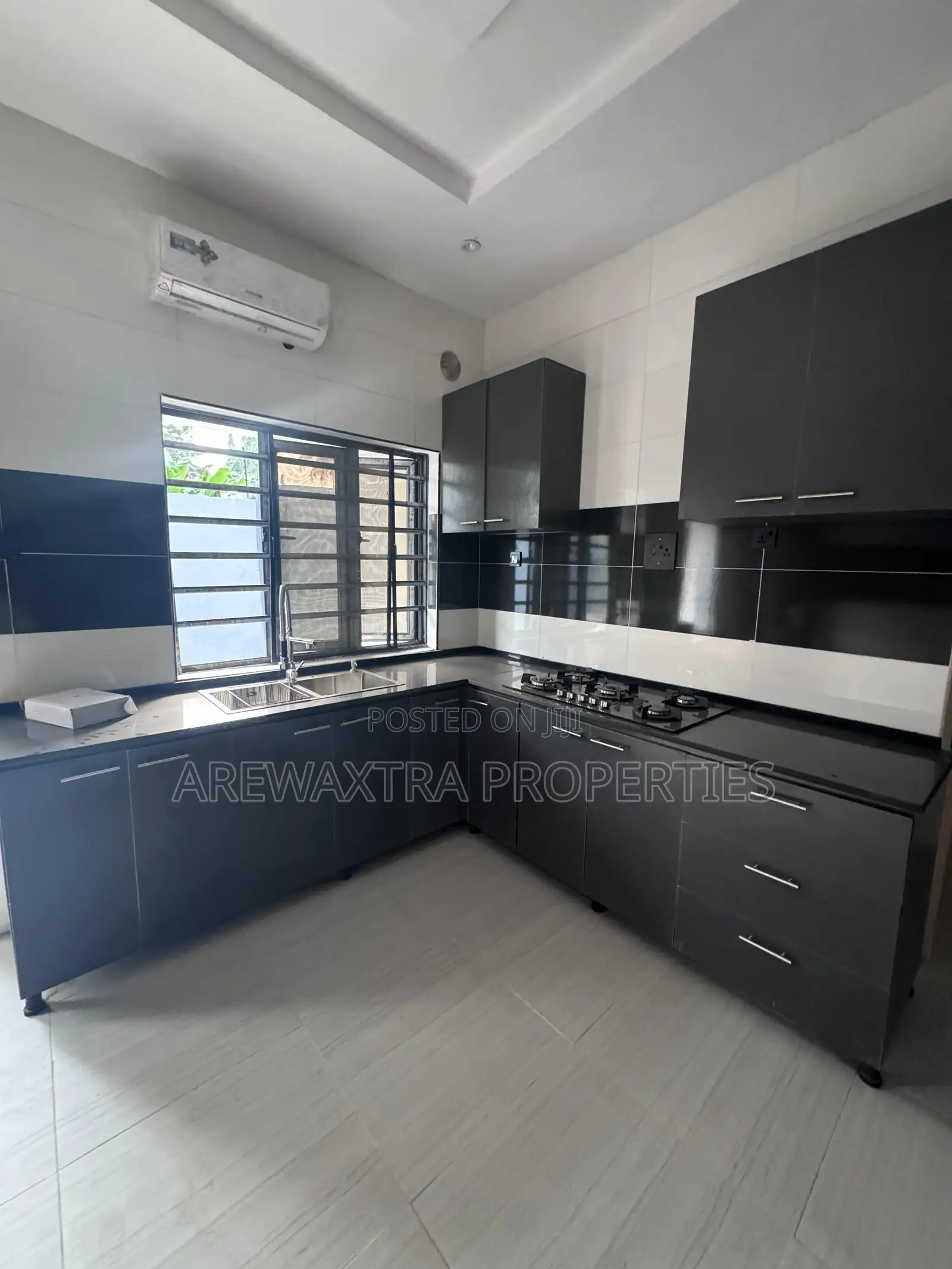 4bdrm Duplex in Engr Lere Adigun Gra, Basorun for rent in Basorun