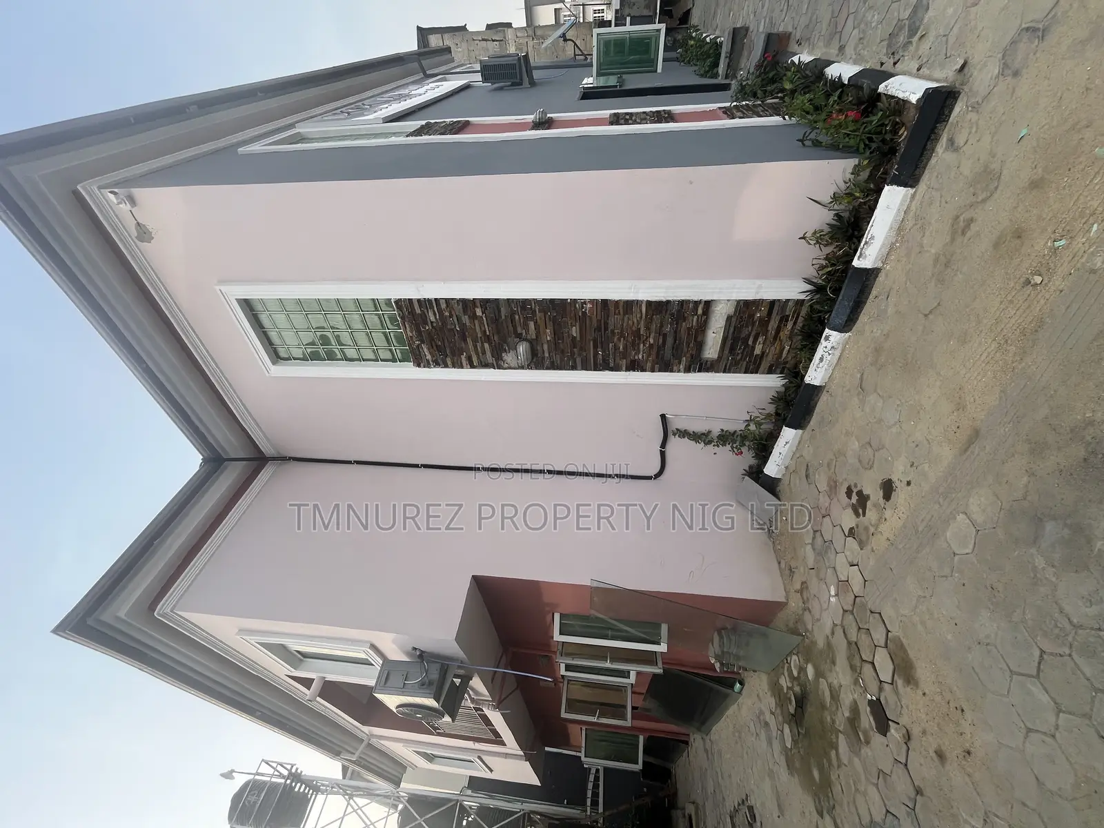 Apartment for Commercial Purpose in Lekki