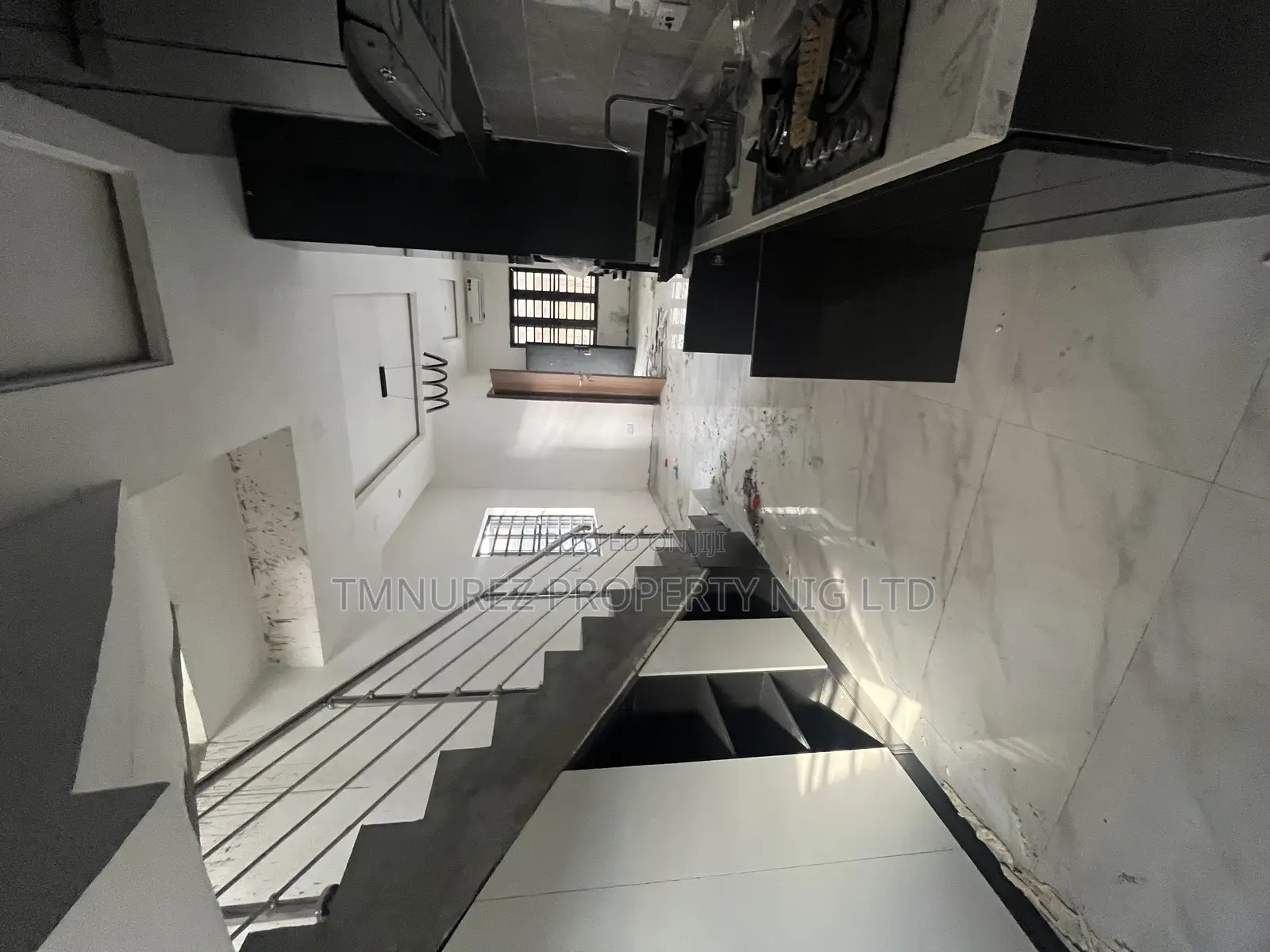 2bdrm Duplex in Off Freedom Way, Lekki for rent in Lekki