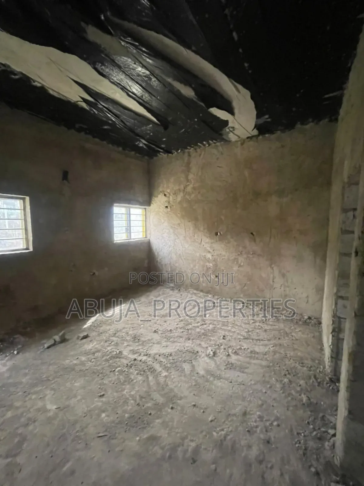 4bdrm Duplex in Lugbe District for sale in Lugbe District