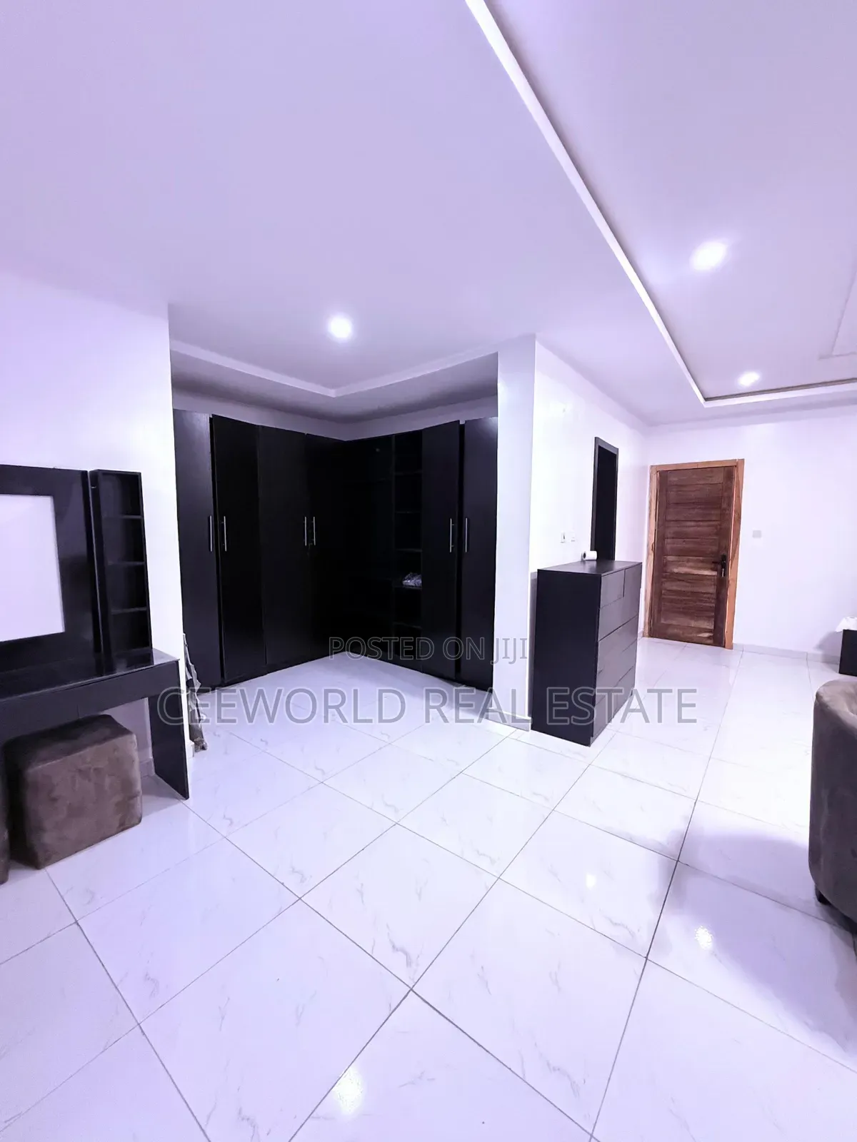 Furnished 5bdrm Duplex in Jericho Gra for rent in Jericho