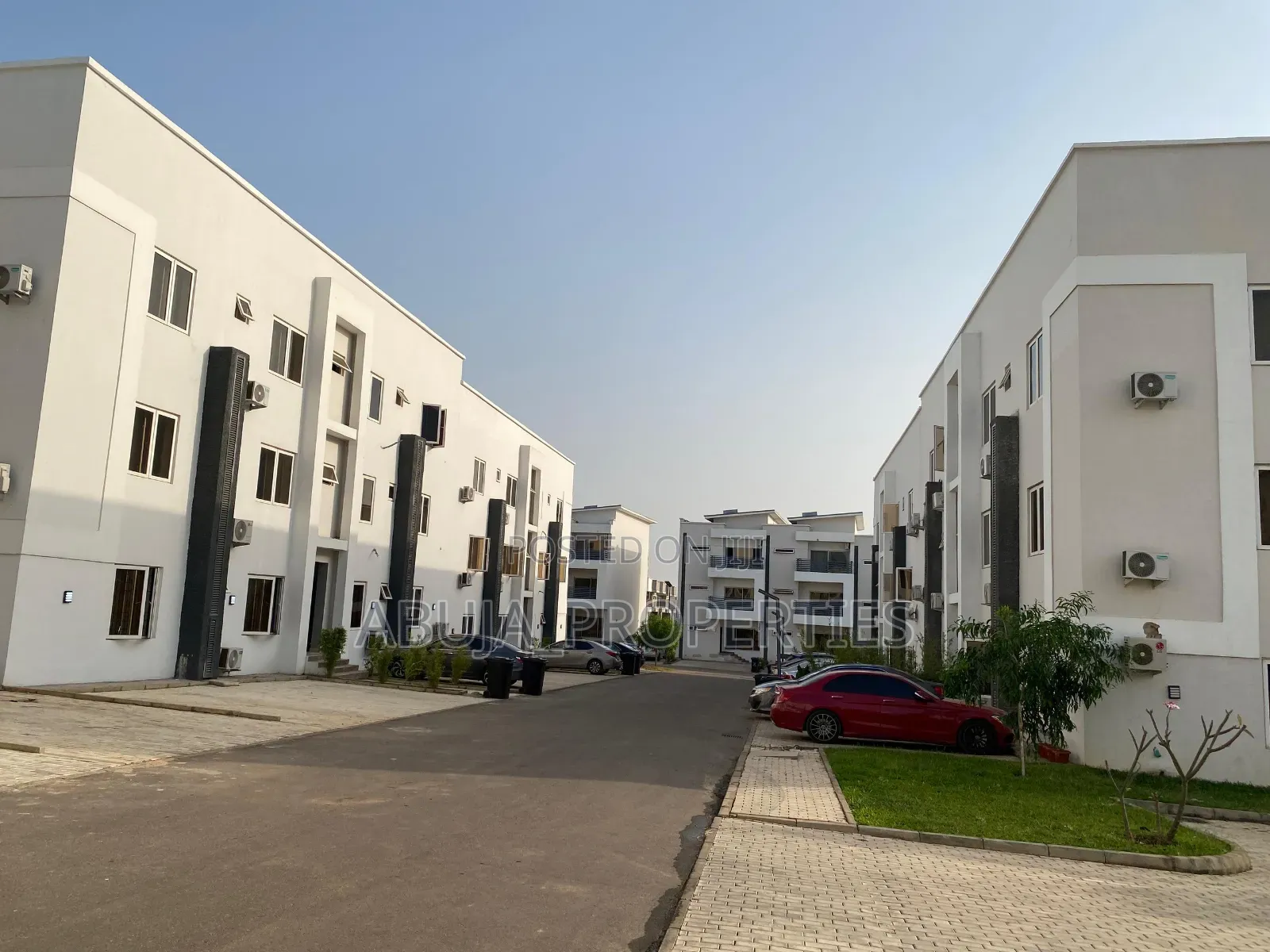 3bdrm Apartment in Life Camp for sale in Life Camp
