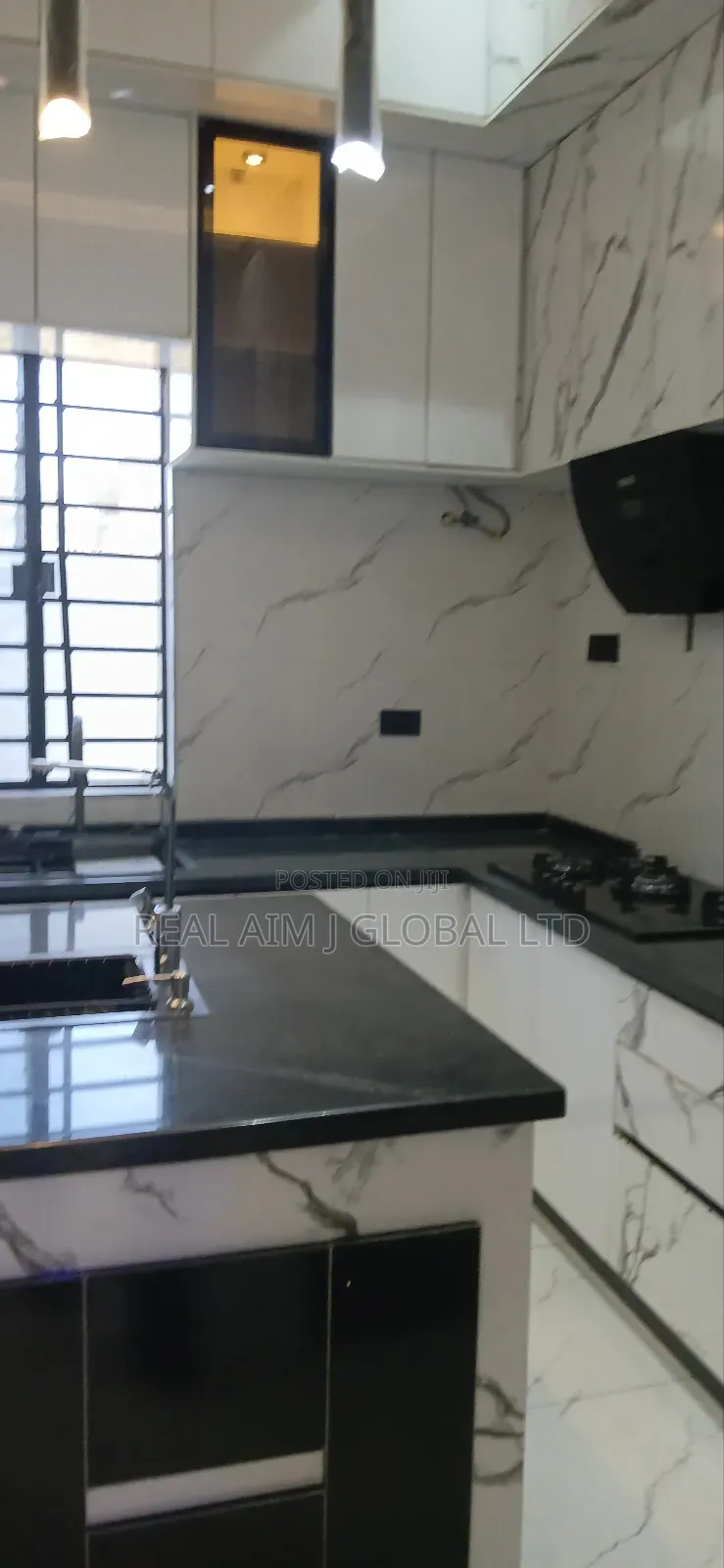 4bdrm Duplex in Jos for sale in Jos