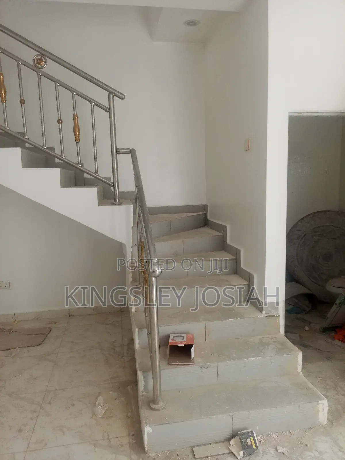 Three Bedroom Flat Available for Rent in Ushafa