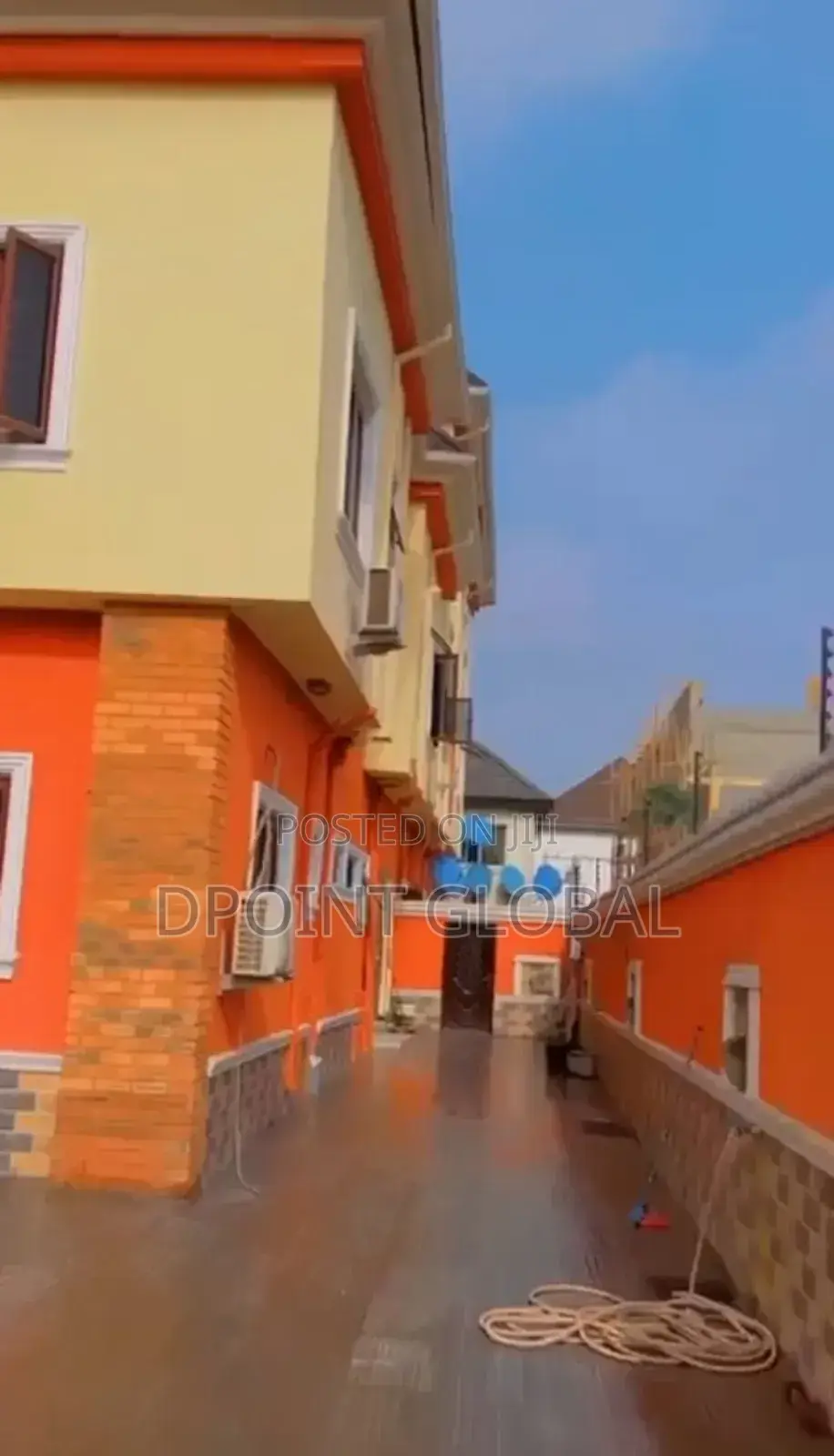14bdrm Duplex in Hosana, Ago Palace for sale in Ago Palace