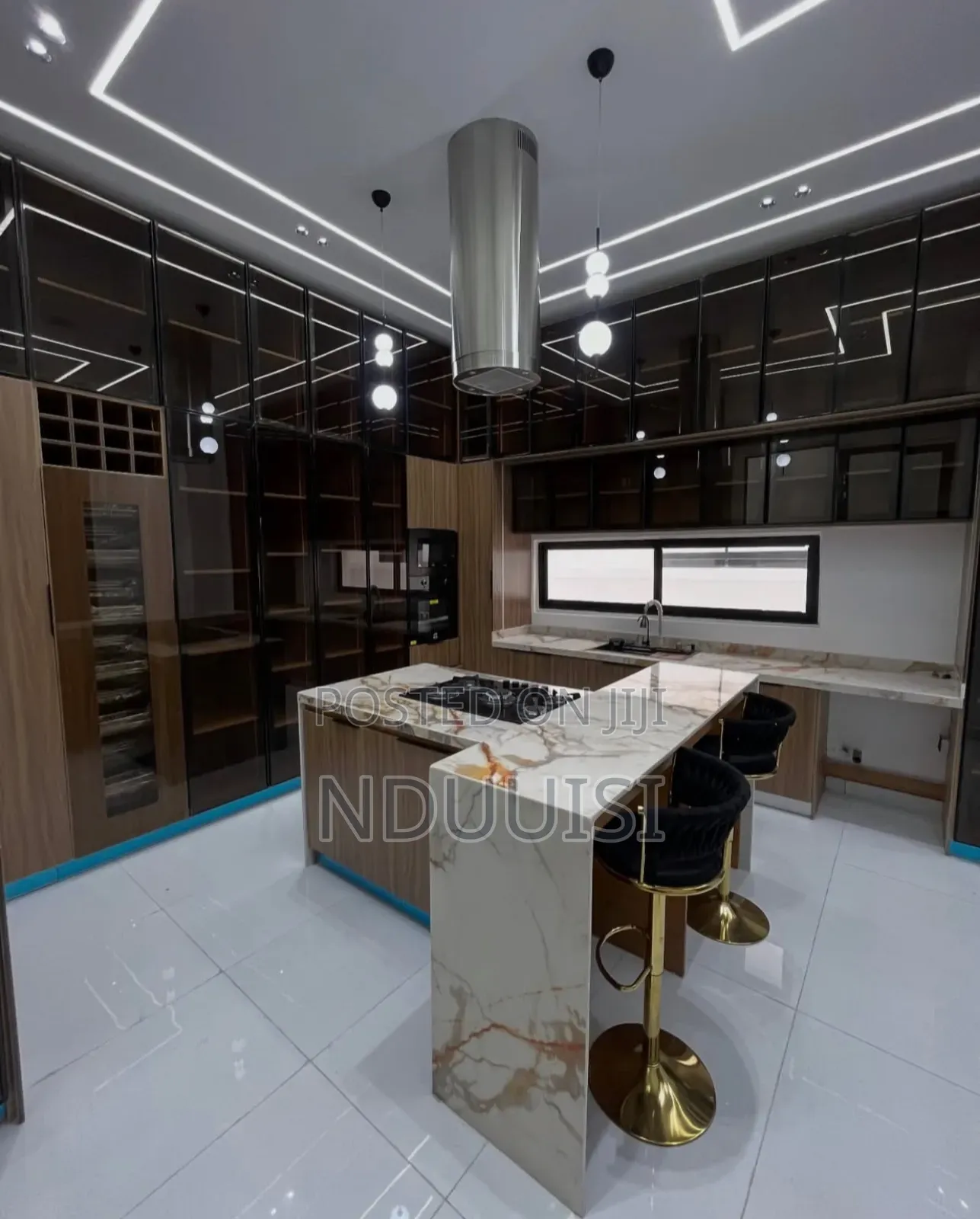 5bdrm Duplex in Ikota Villa Estate for sale in Ikota