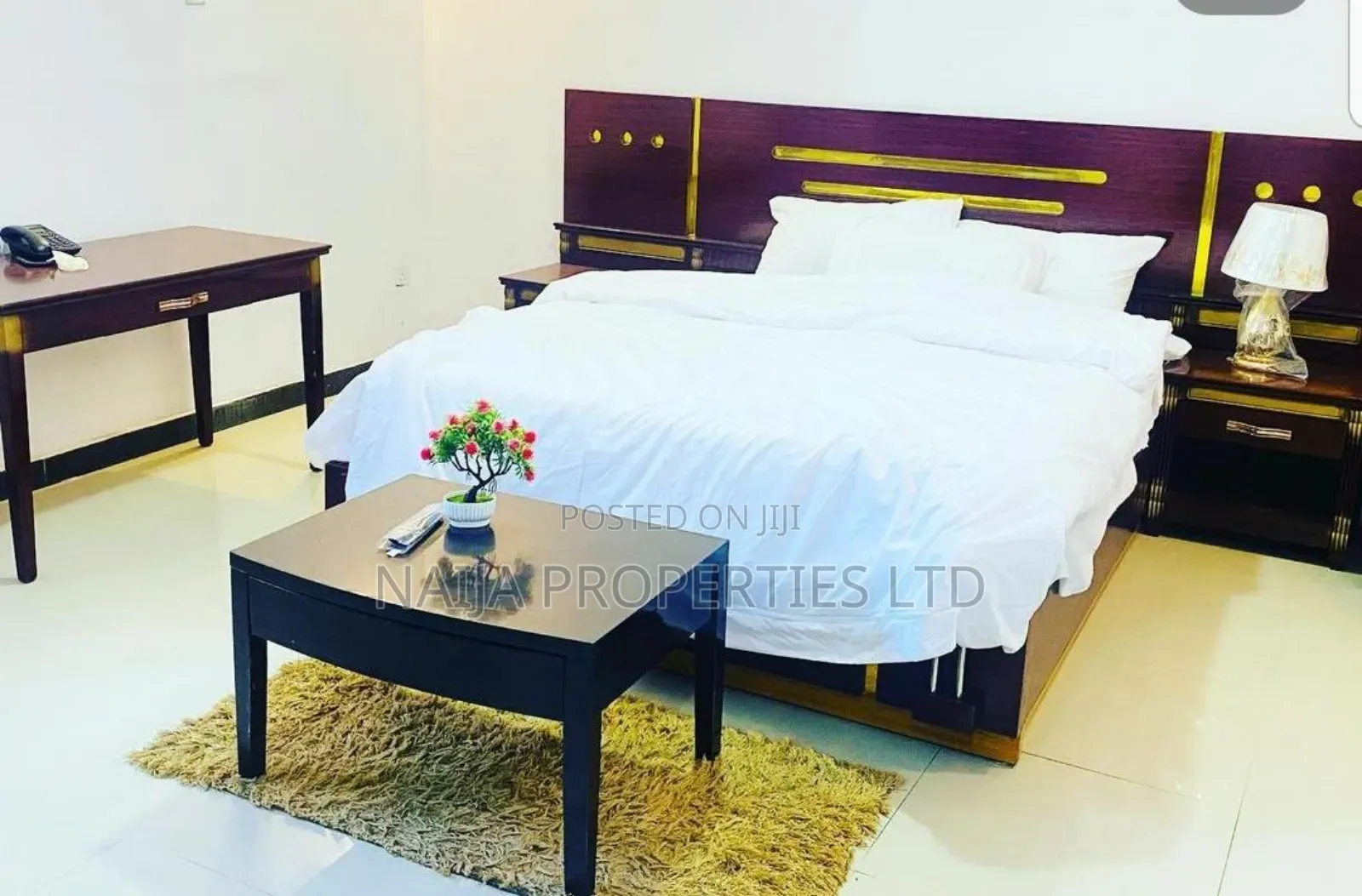 Functioning 27 Rooms Hotel in Ajah for Sale in Ajah