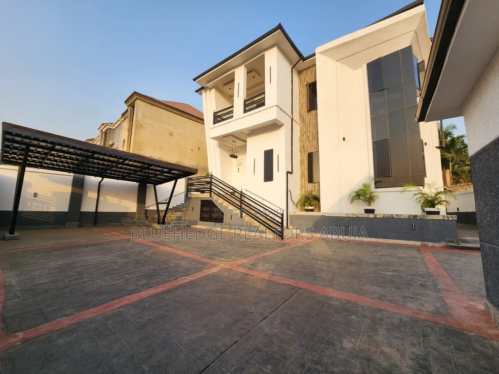 5bdrm Duplex in Asokoro for sale in Asokoro