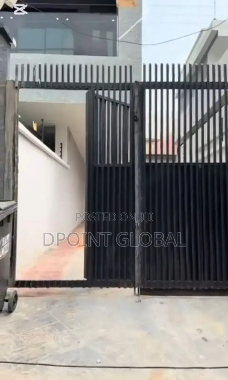 4bdrm Duplex in Omole Phase 2, Ikeja for sale in Ikeja