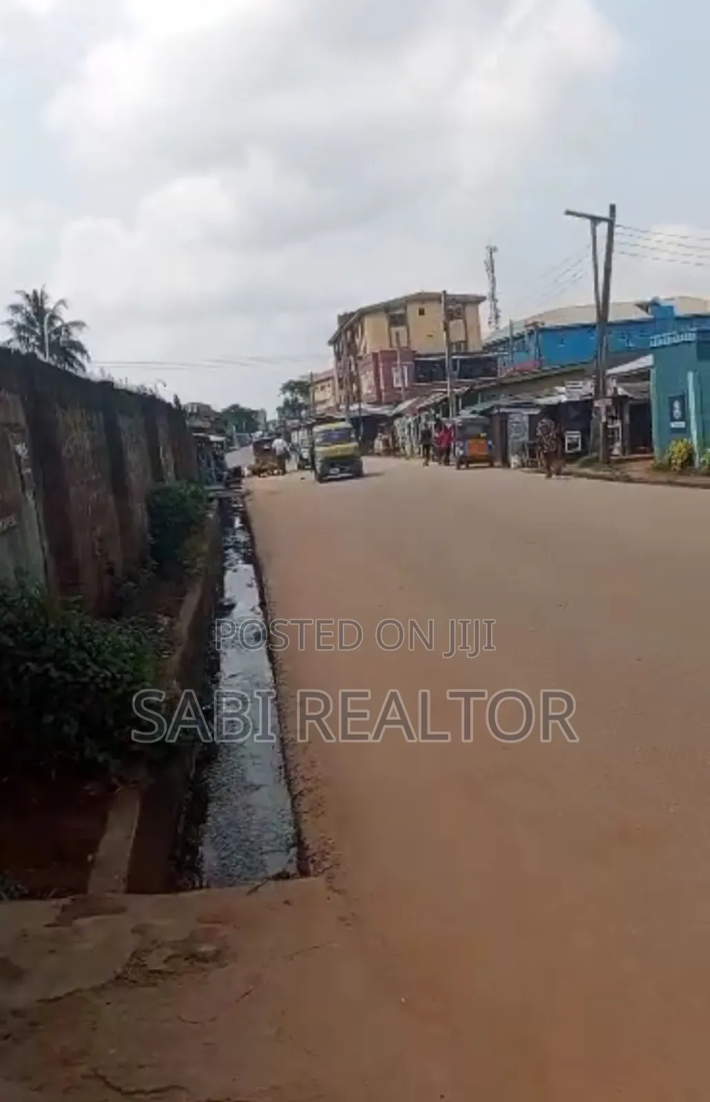 2 Half Plots of Land Suitable for Both Commercial Residential Use in Ipaja