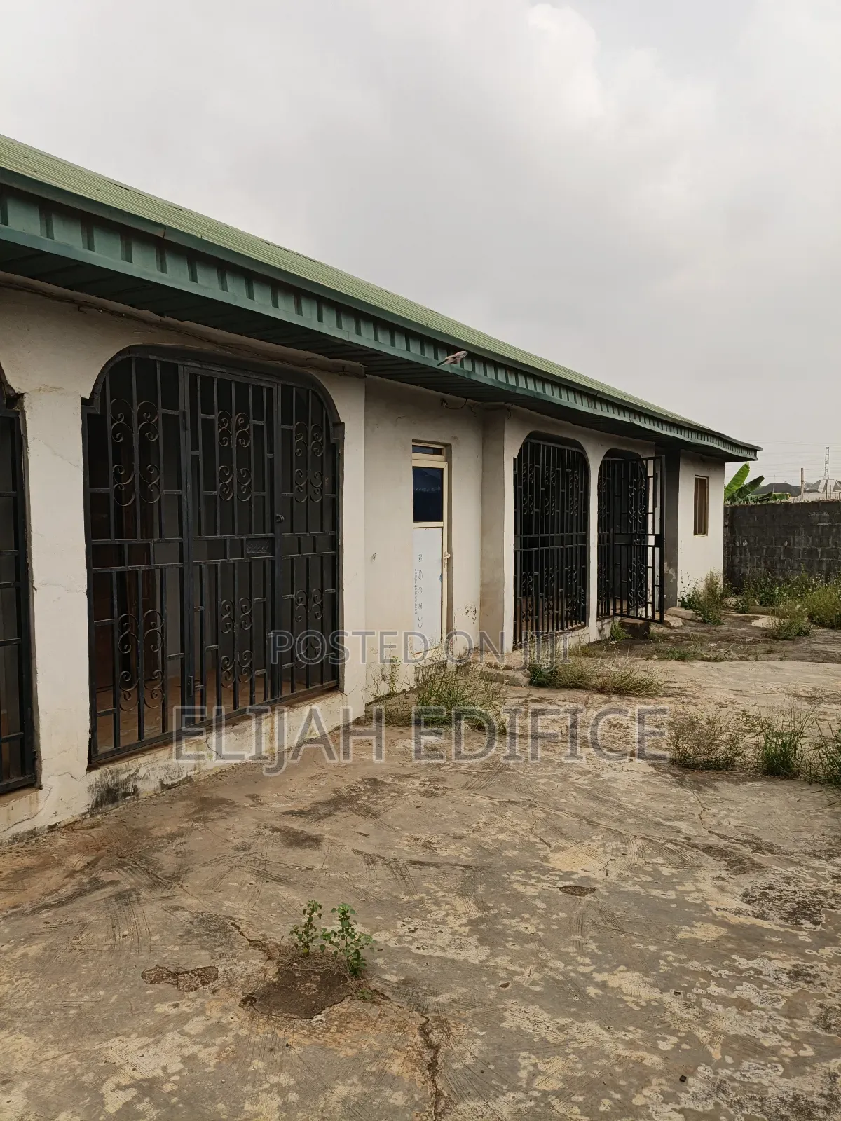 Facing Road Block F Flat Facing Main Ijede Road,Ikorodu for Commercial in Ijede / Ikorodu