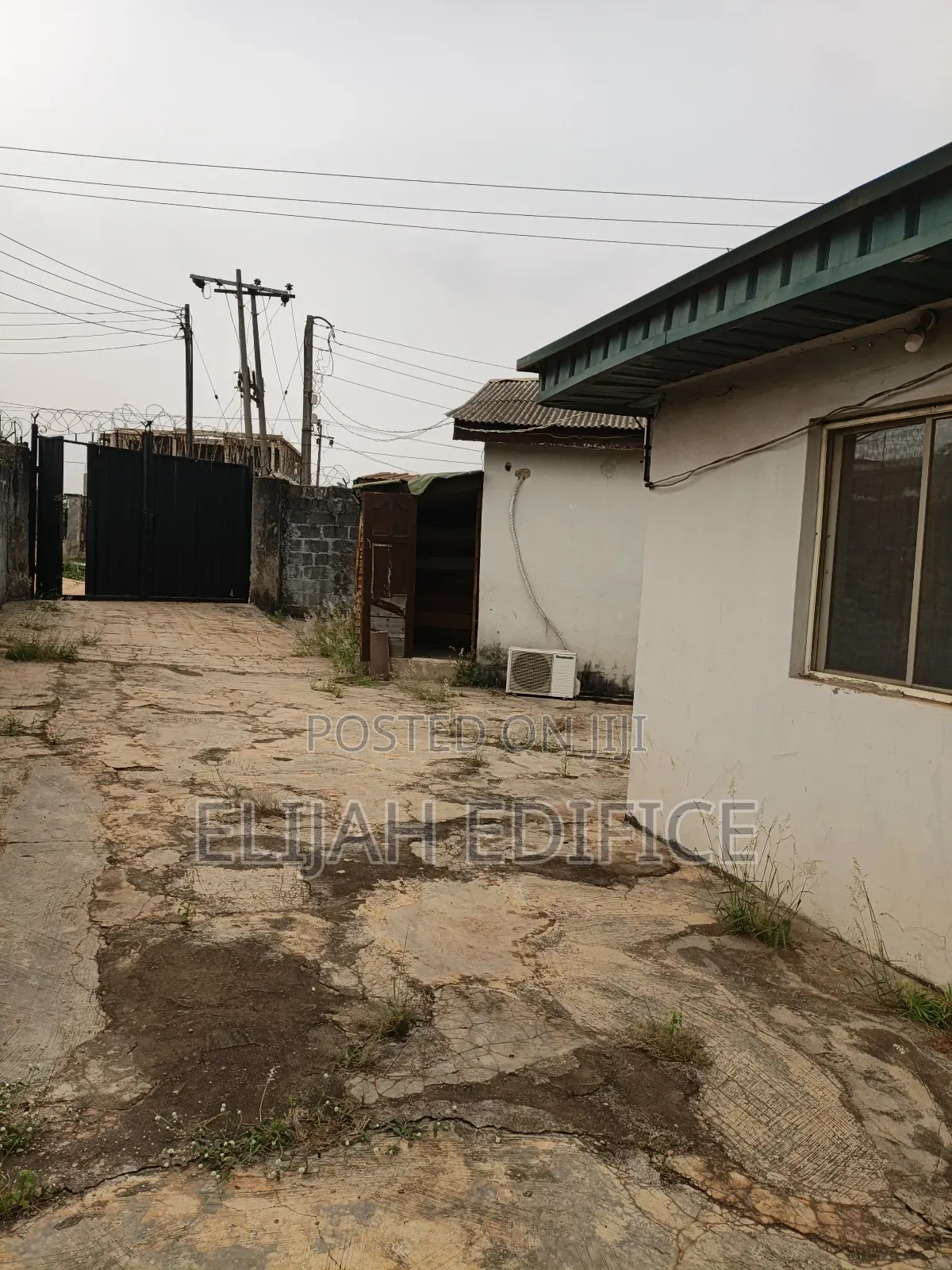 Facing Road Block F Flat Facing Main Ijede Road,Ikorodu for Commercial in Ijede / Ikorodu