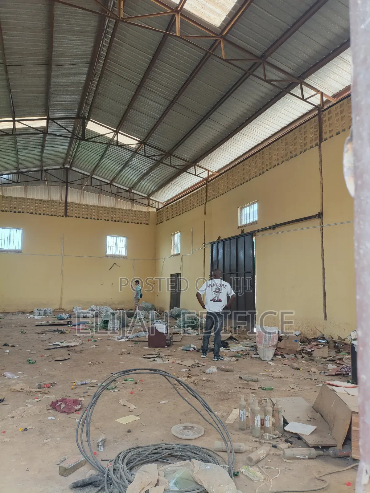 Facing Road Warehouse Facing New Busy Gberigbe Road Ikorodu With Shops in Ijede / Ikorodu