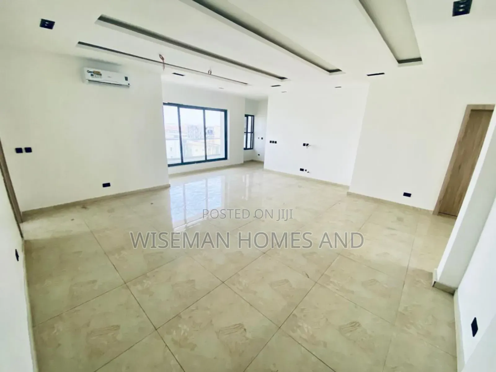 3bdrm Apartment in Lekki Phase 1 for sale in Lekki
