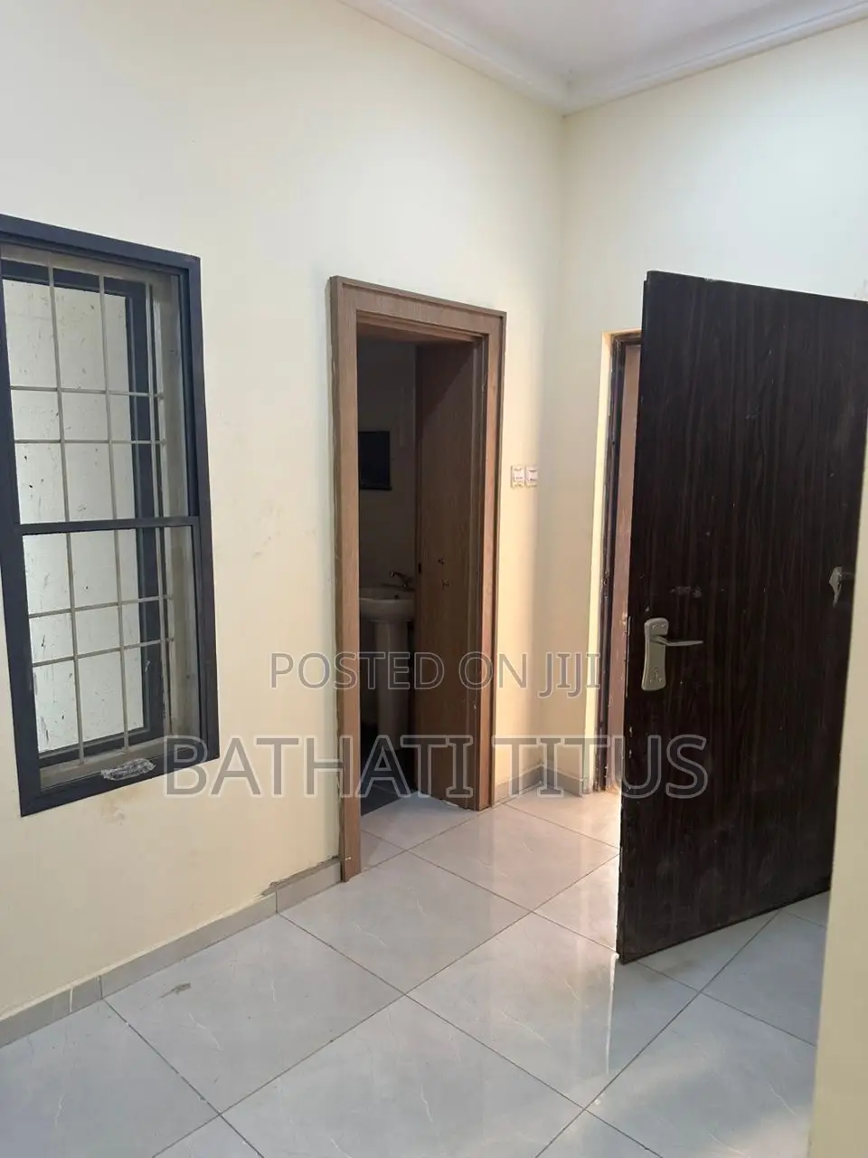4bdrm Duplex in Durumi for sale in Durumi