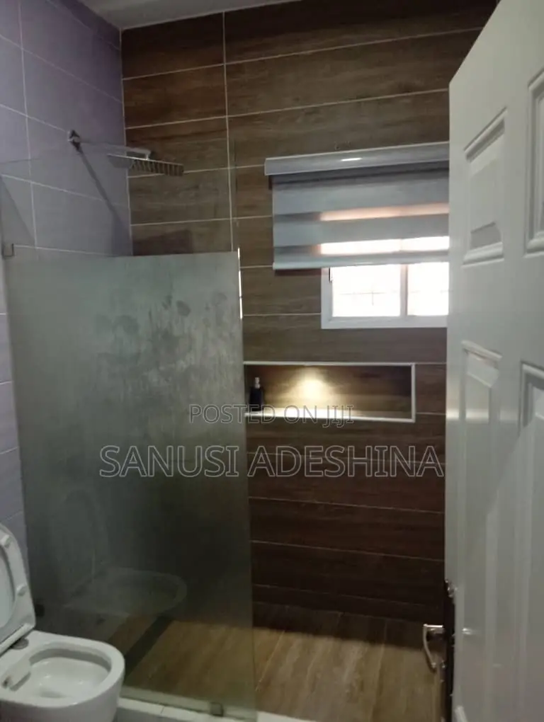 4bdrm Duplex in Life Camp Fct Abuja for sale in Life Camp