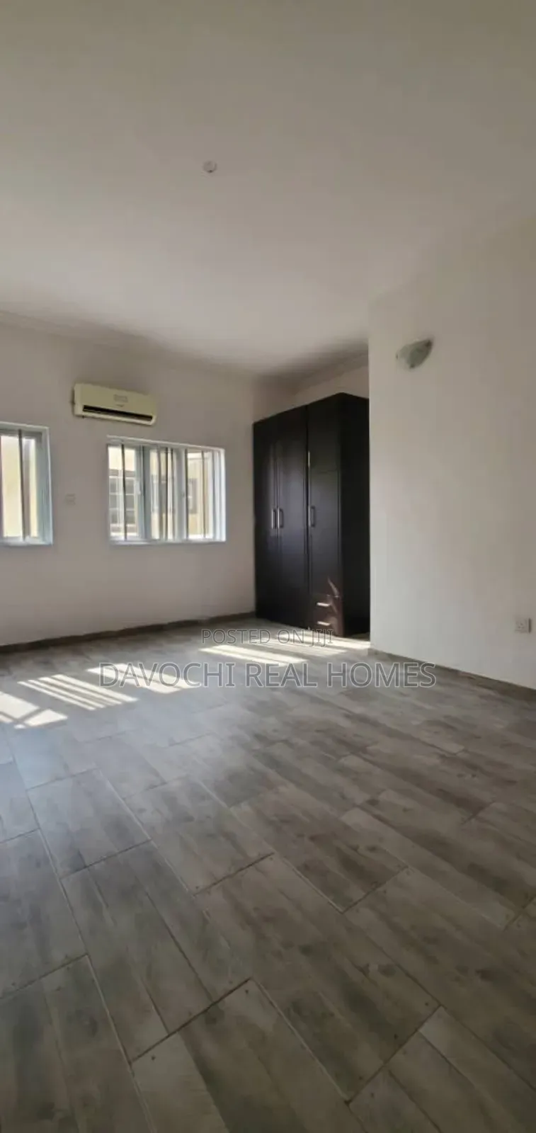 3bdrm Duplex in Lekki Phase1 for rent in Lekki