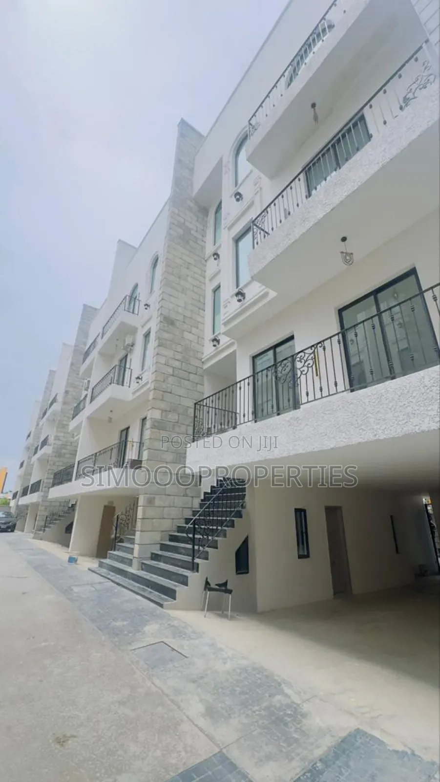4bdrm Duplex in Lugard Avenue, Ikoyi for sale in Ikoyi