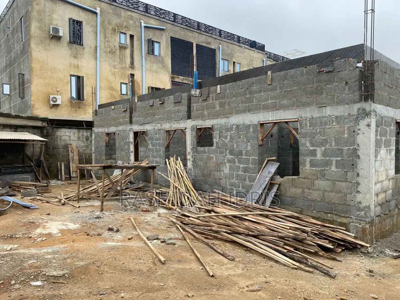 4bdrm Penthouse in Jahi for sale in Jahi