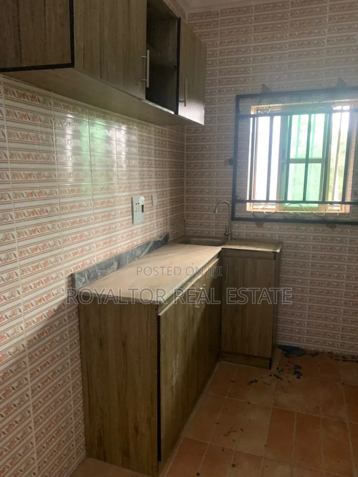 2bdrm Apartment in Royaltor Real Estate, Benin City for rent in Benin City