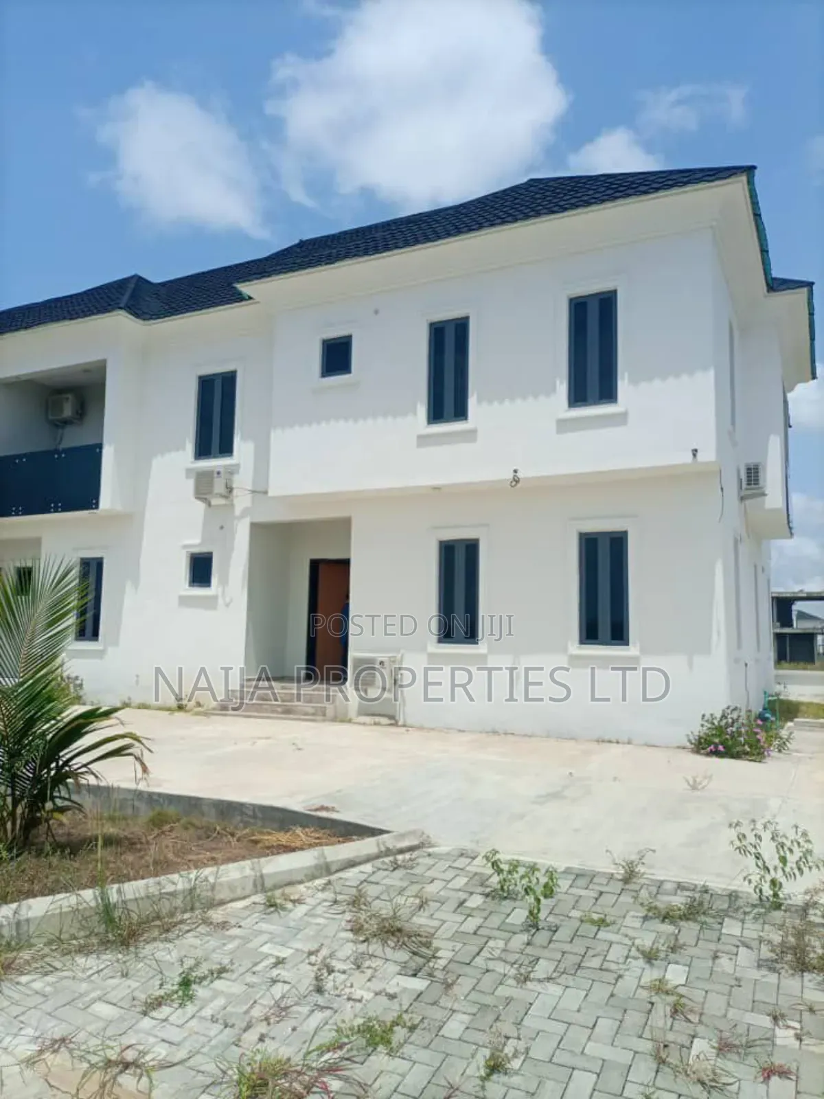 5bdrm Duplex in Cowrie Creek Estate, Lekki for sale in Lekki