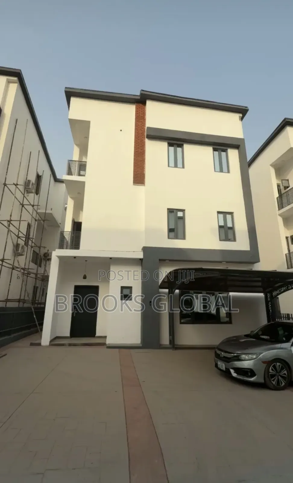 5bdrm Duplex in Kado for sale in Kado