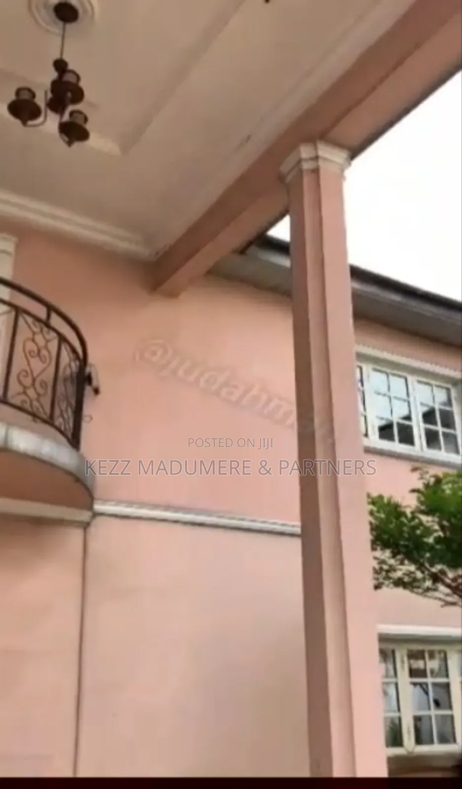 5bdrm Duplex in Off Sars Road , Port for rent in Port-Harcourt