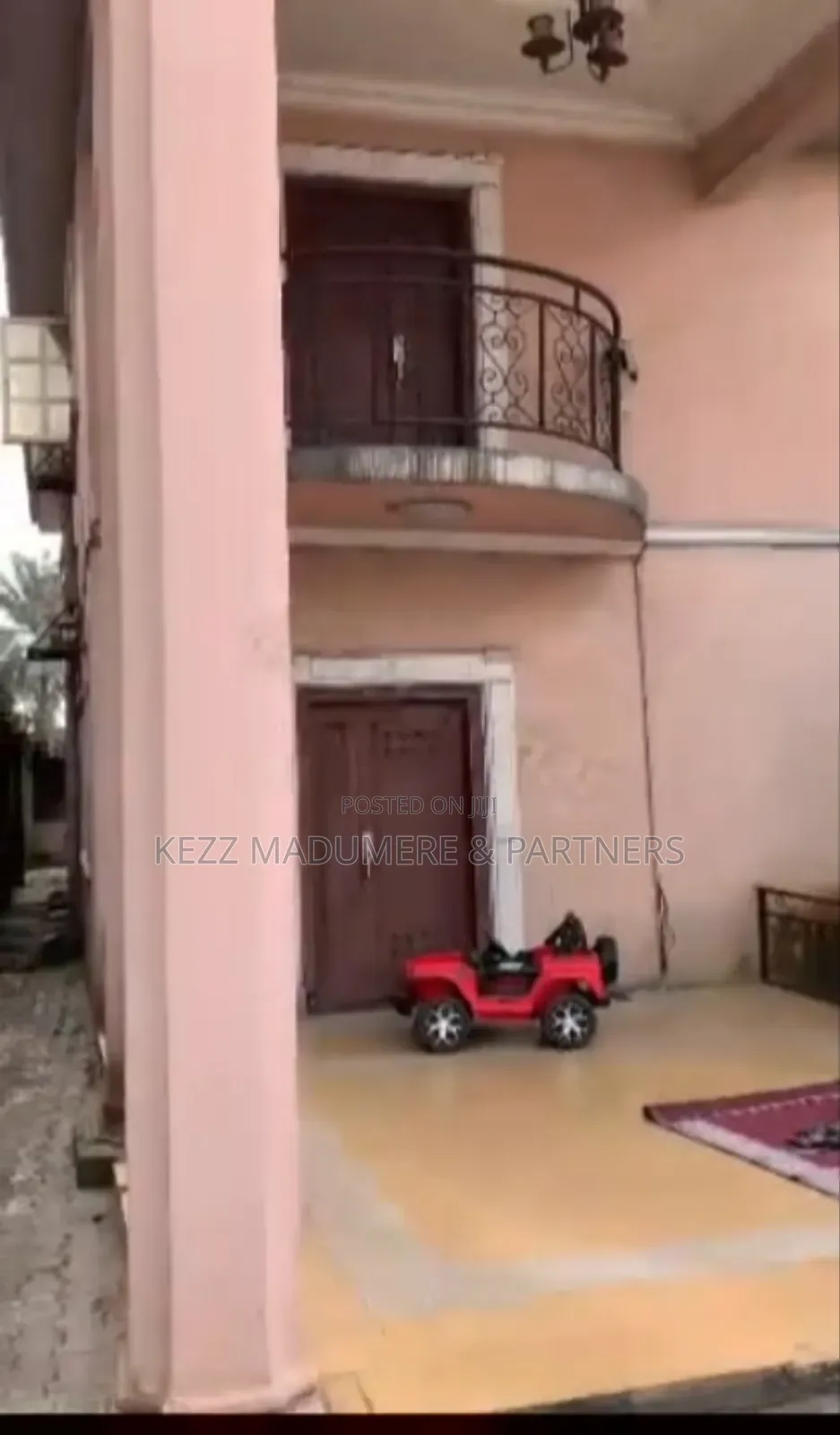 5bdrm Duplex in Off Sars Road , Port for rent in Port-Harcourt