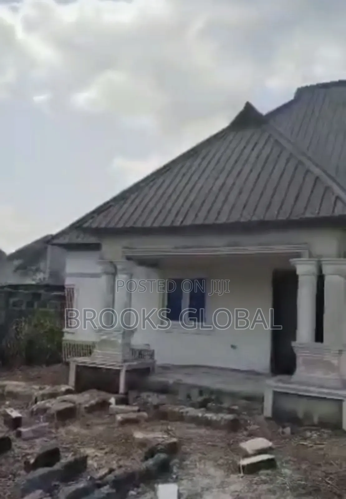 3bdrm Bungalow in Ethiope East for sale in Ethiope East