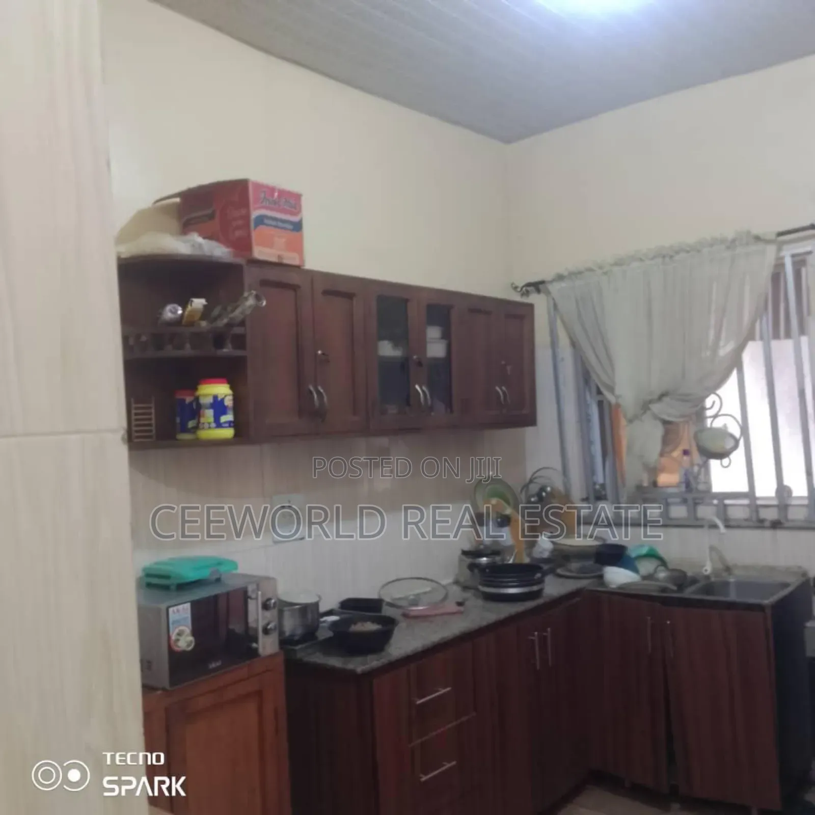 3bdrm Bungalow in Johnson Awe Street, Oluyole Estate for sale in Oluyole Estate