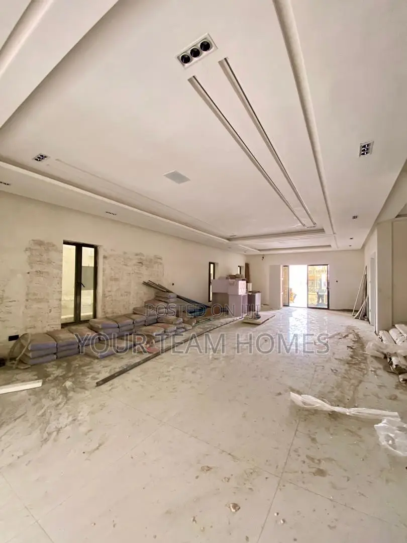 6bdrm Duplex in Katampe Extension for sale in Katampe Extension