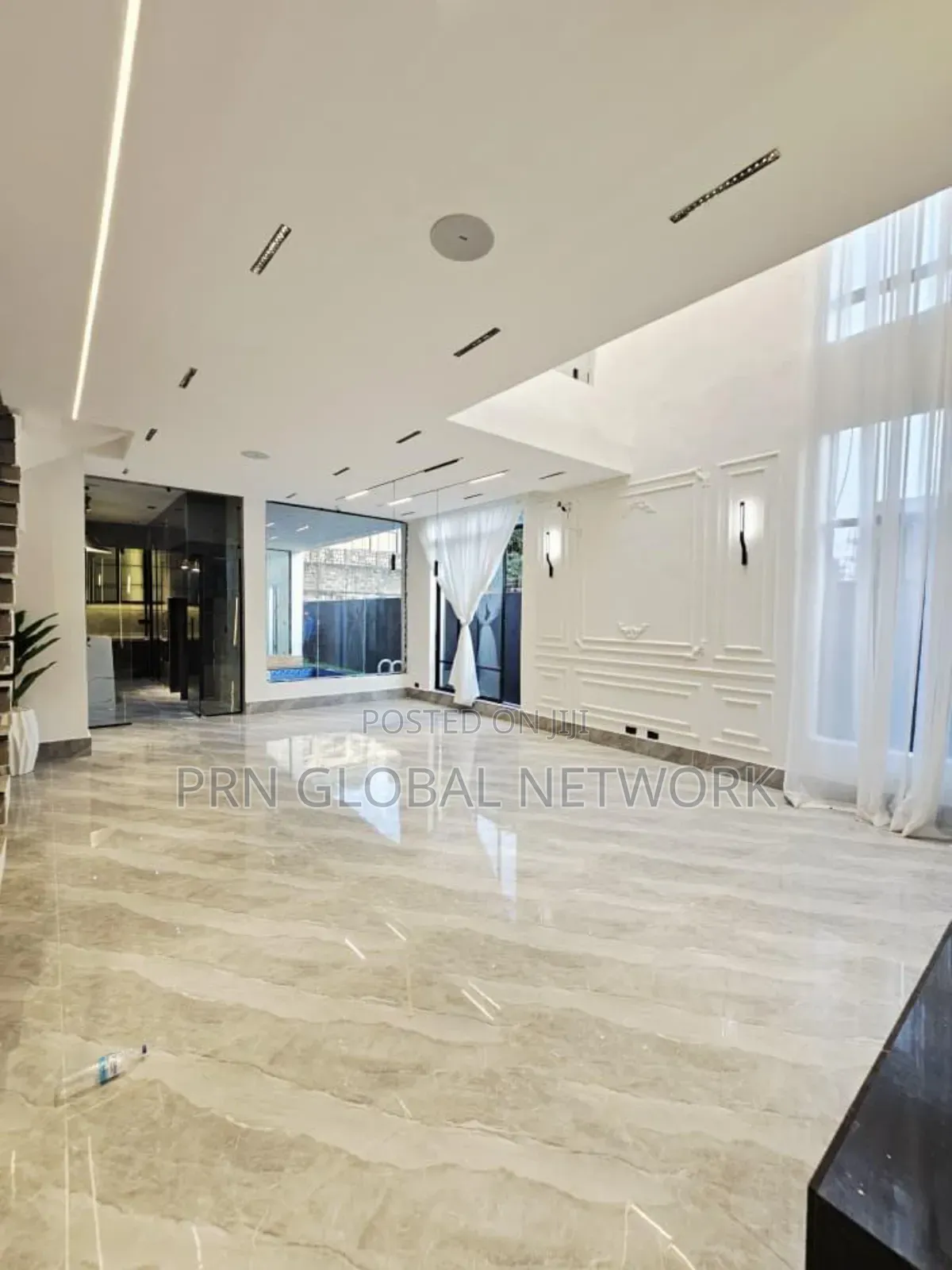 Furnished 5bdrm Duplex in Daffodil Grdens, Chevron for sale in Chevron