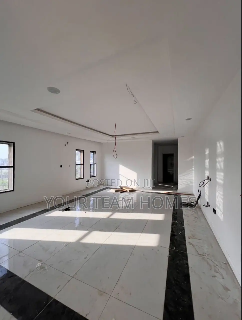 5bdrm Duplex in Guzape for sale in Guzape District