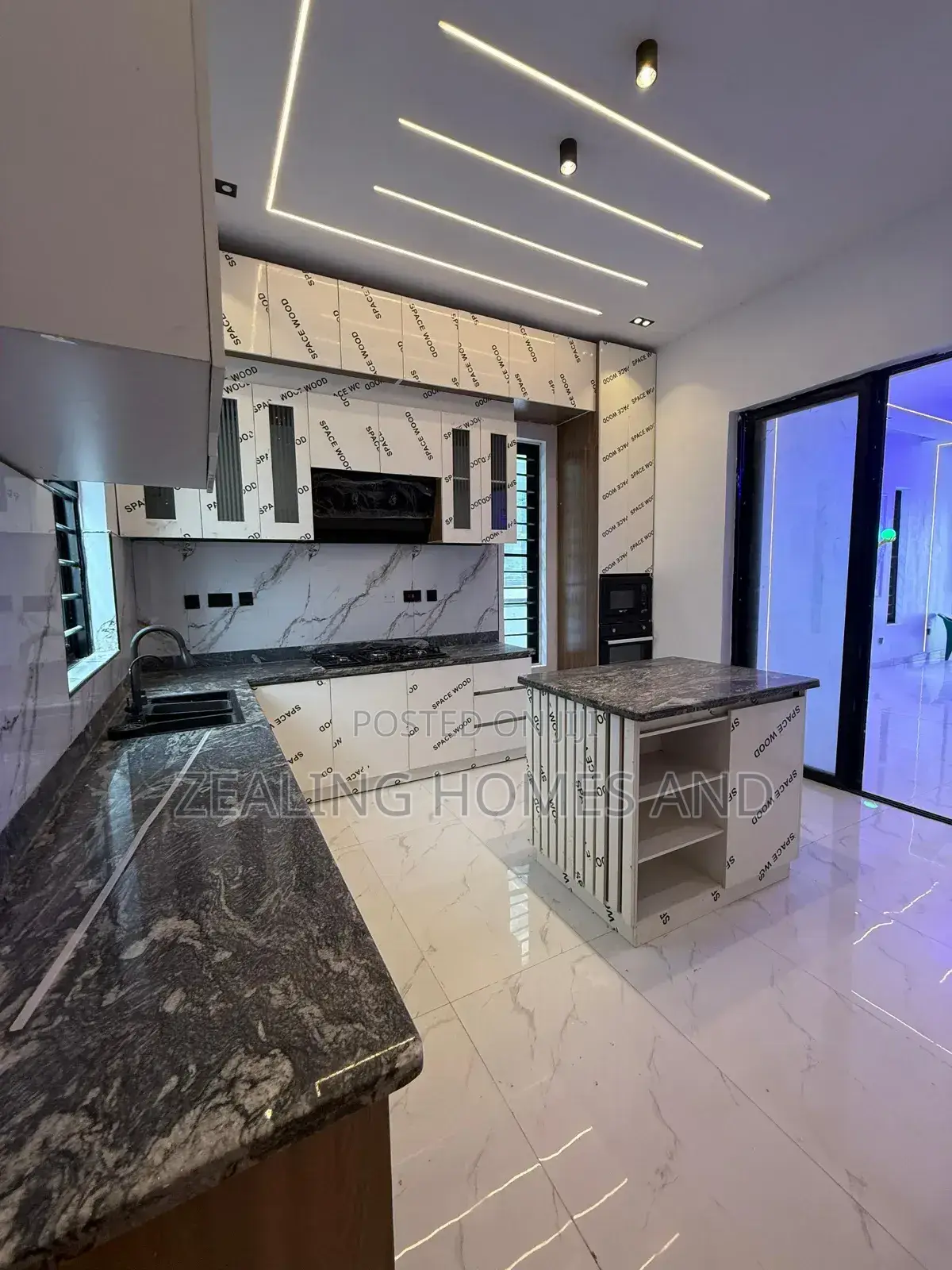 Furnished 5bdrm Duplex in Ekota Estate Lekki, Ikota for sale in Ikota