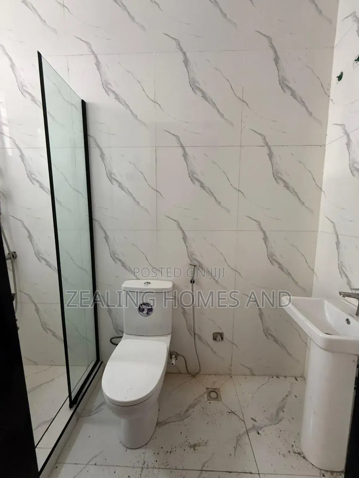 Furnished 3bdrm Duplex in Ikota Estate Lekki for sale in Ikota